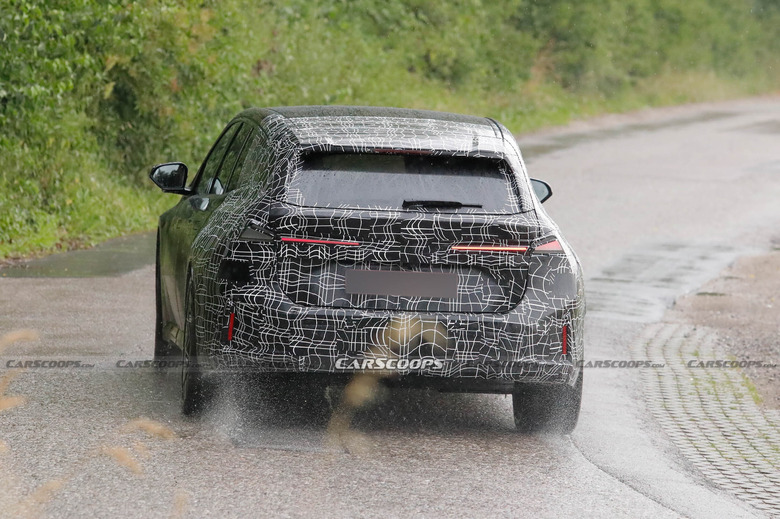 BMW i3 Touring spy shots 00015