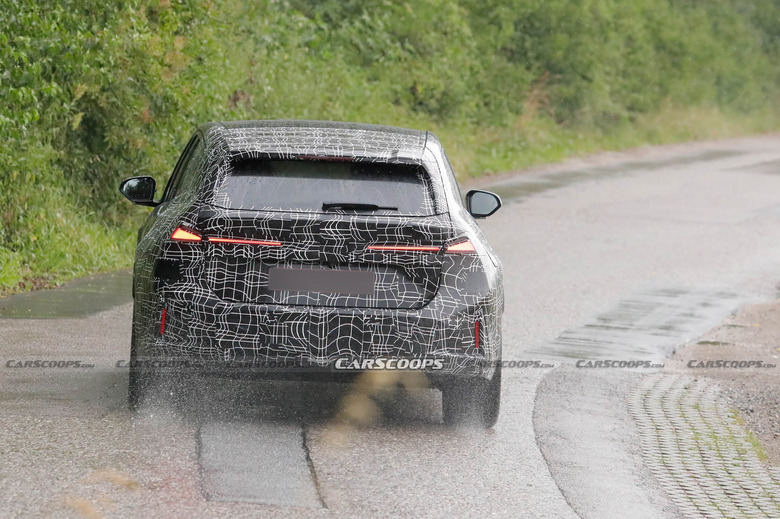 BMW i3 Touring spy shots 00016