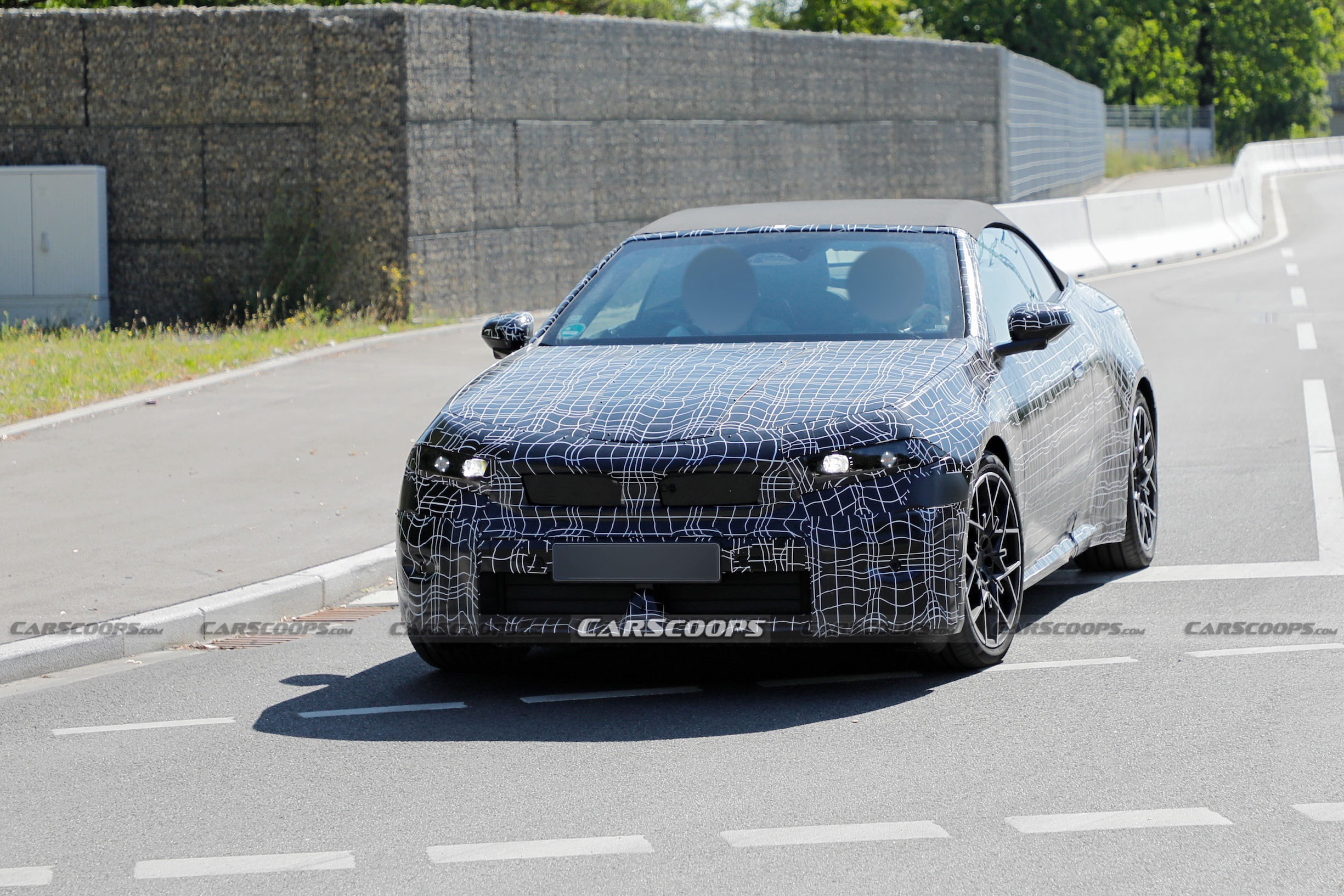 BMW i4 cabrio spy shots1 00001