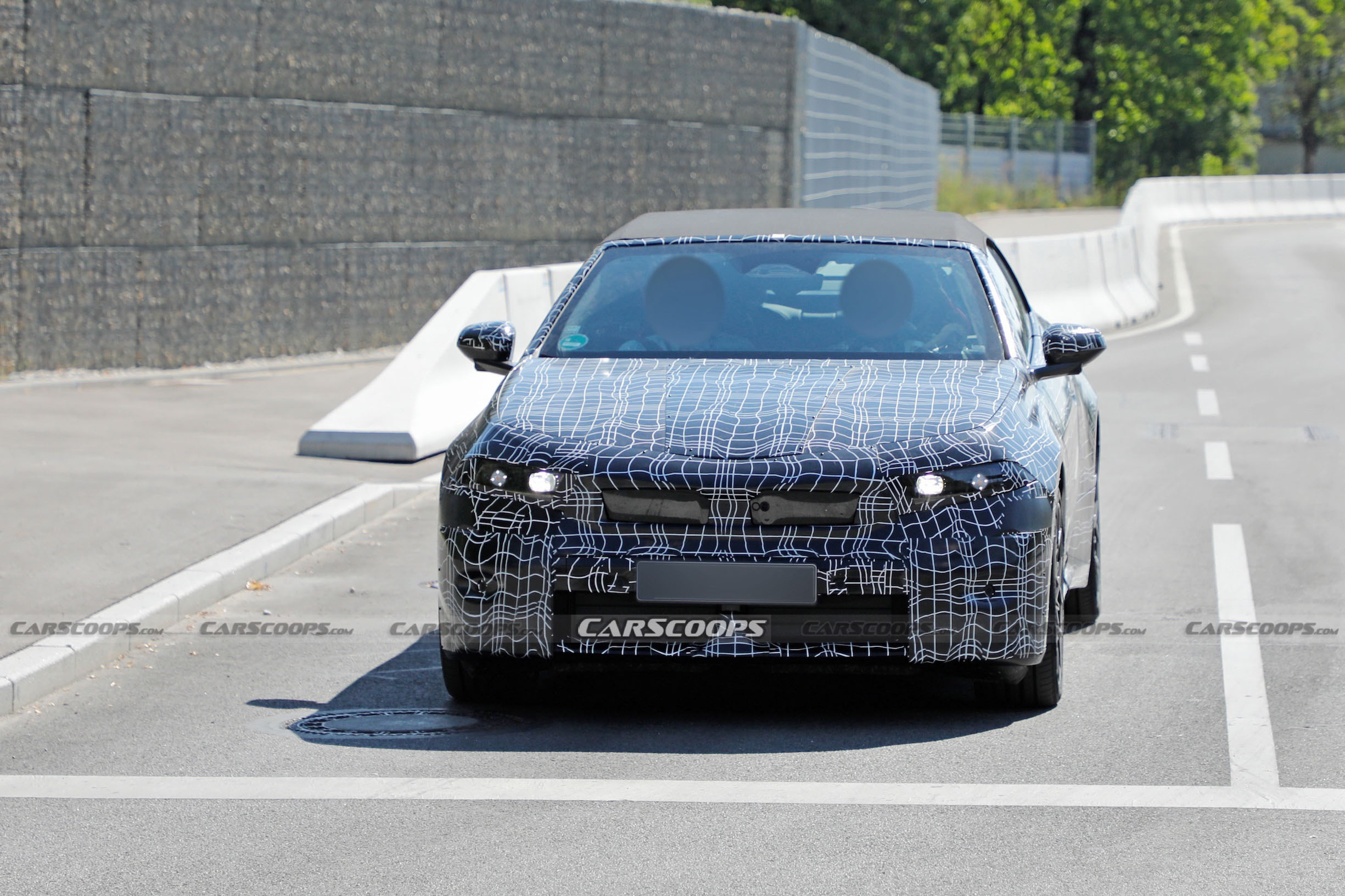 BMW i4 cabrio spy shots1 00002