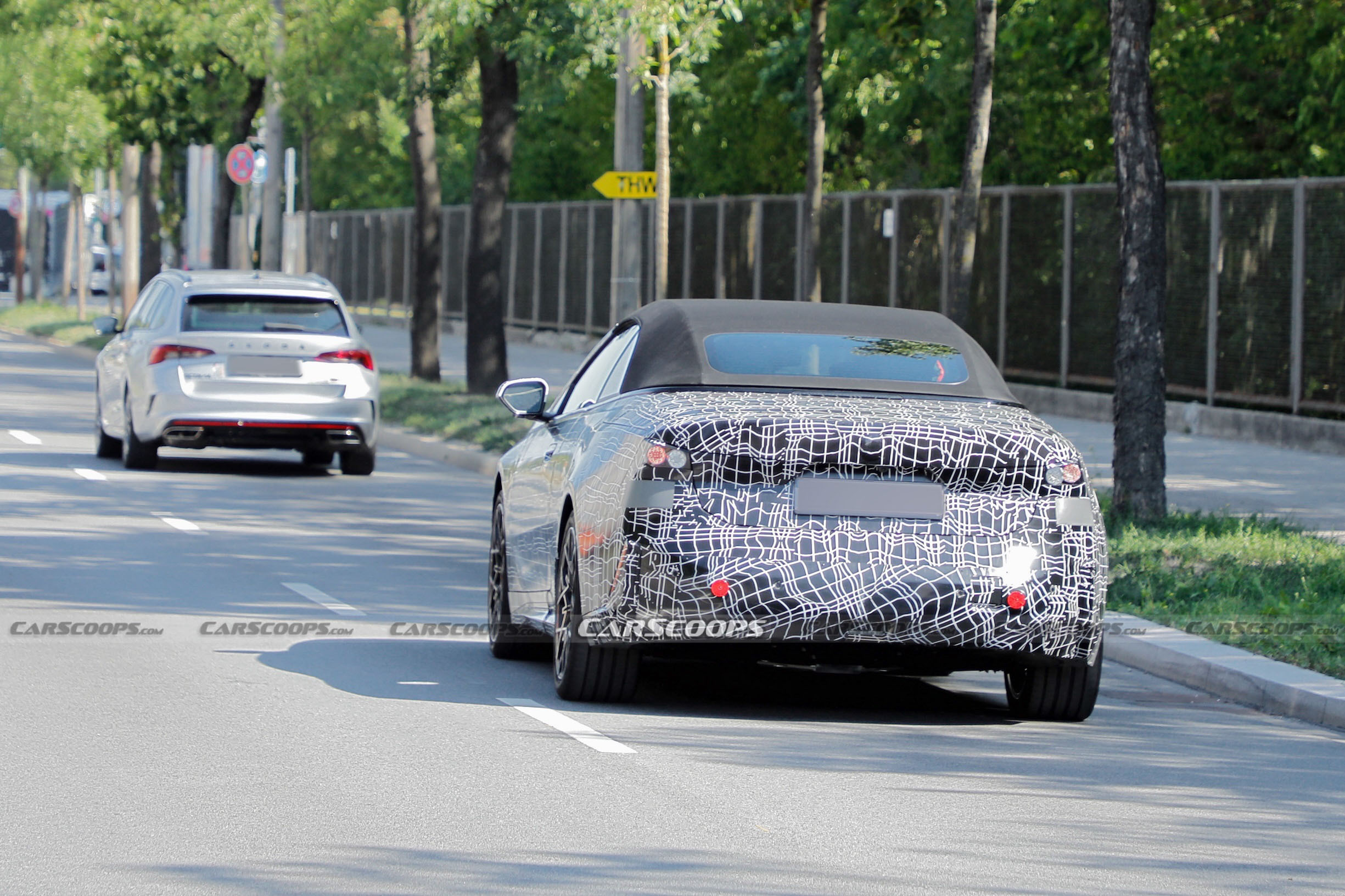 BMW i4 cabrio spy shots1 00013