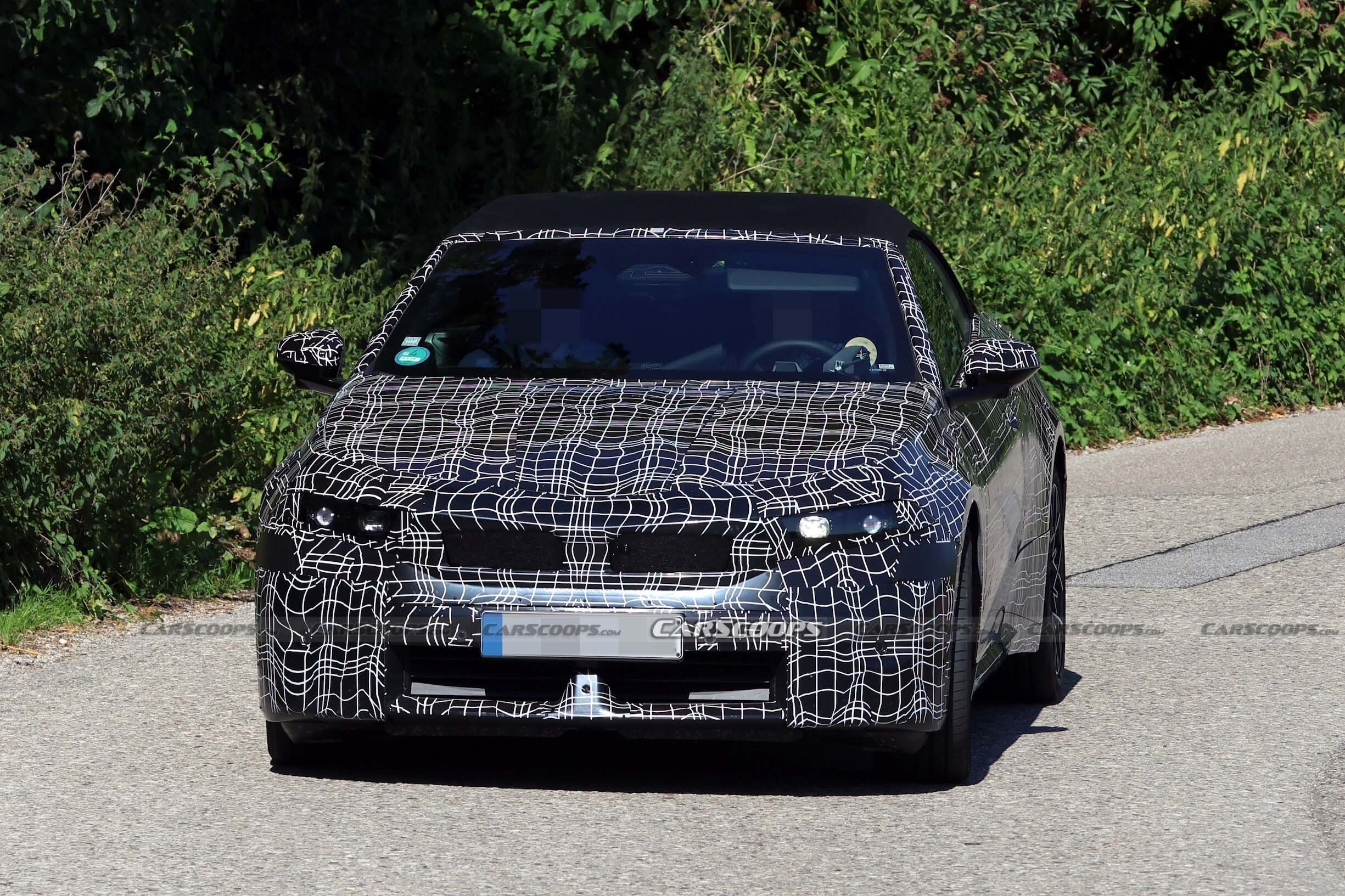 BMW i4 cabrio spy shots2 00003