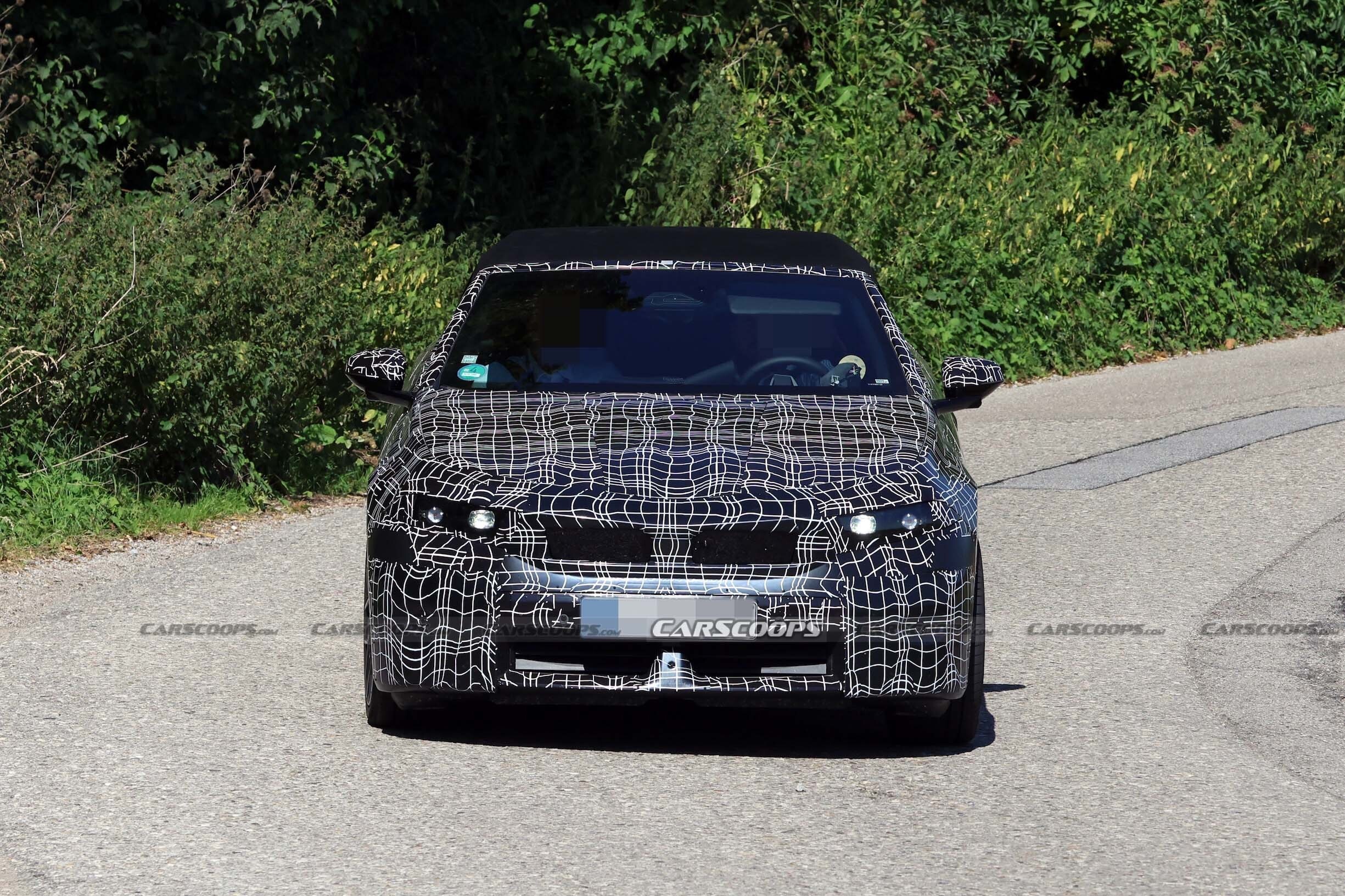 BMW i4 cabrio spy shots2 00004