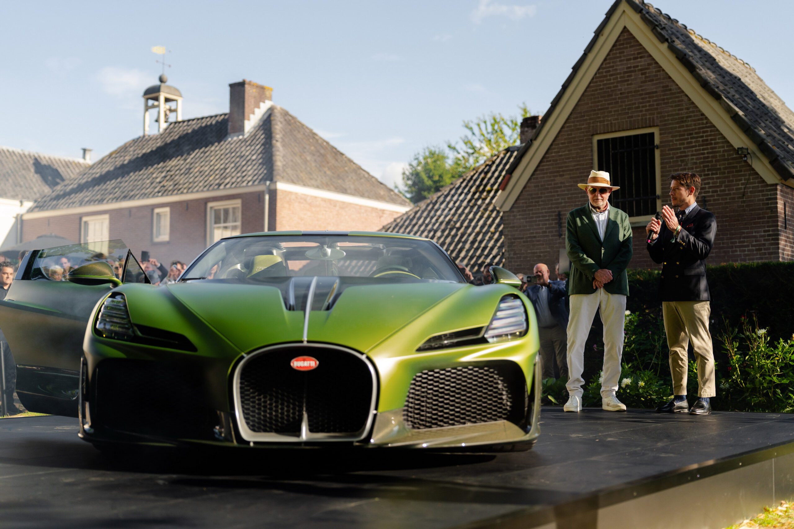 01-bugatti-the-wheels - Copy