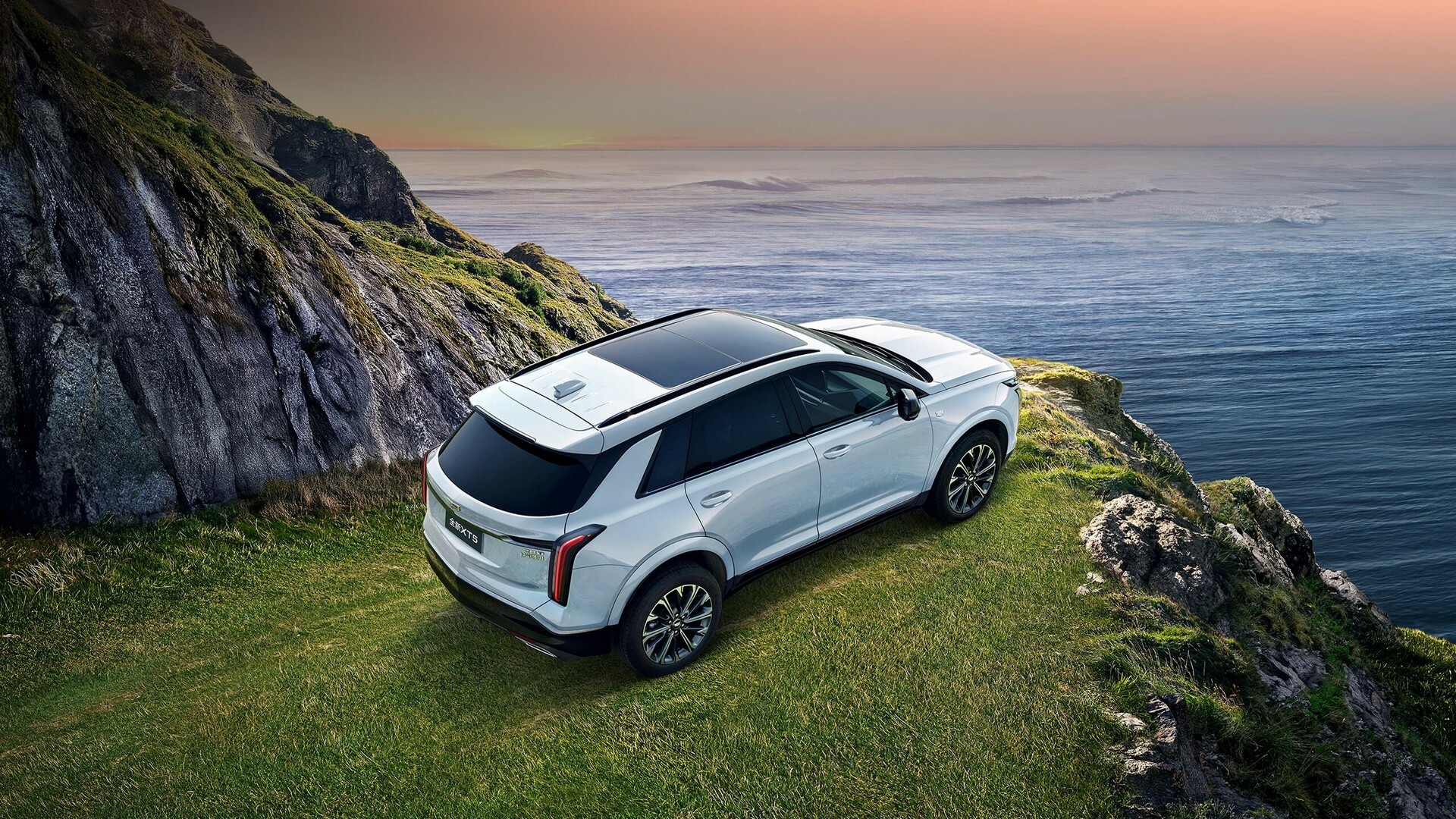 2025 Cadillac XT5 China Carscoops SS 917 19