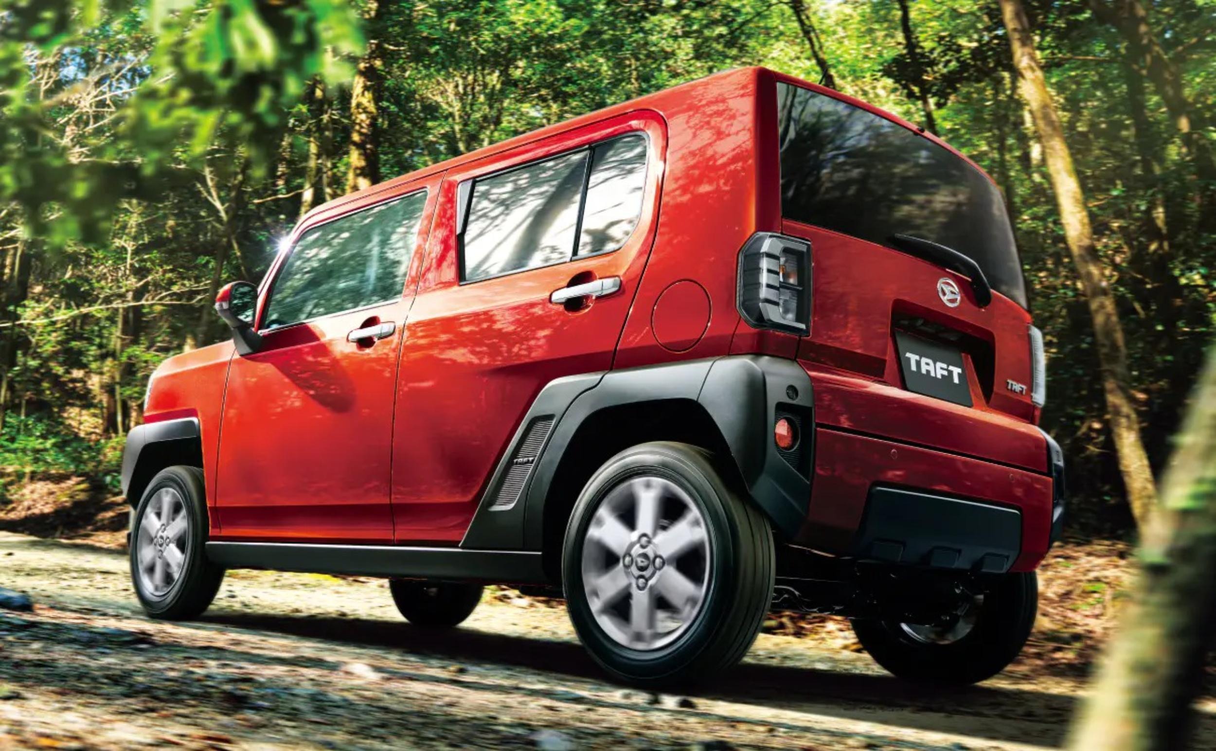 Daihatsu Taft (5)