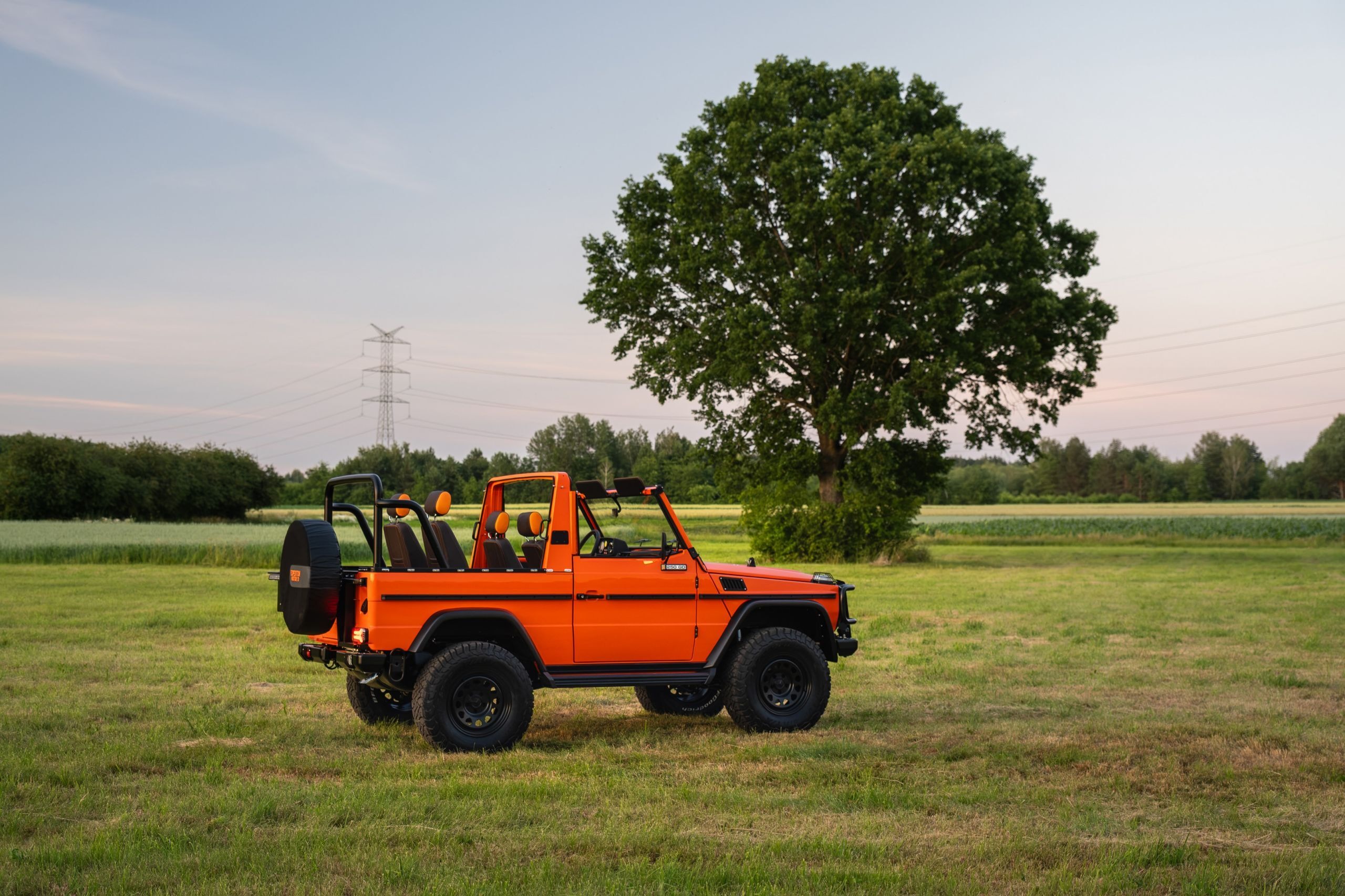 Mercedes G-Wagen Magma Orange - 03