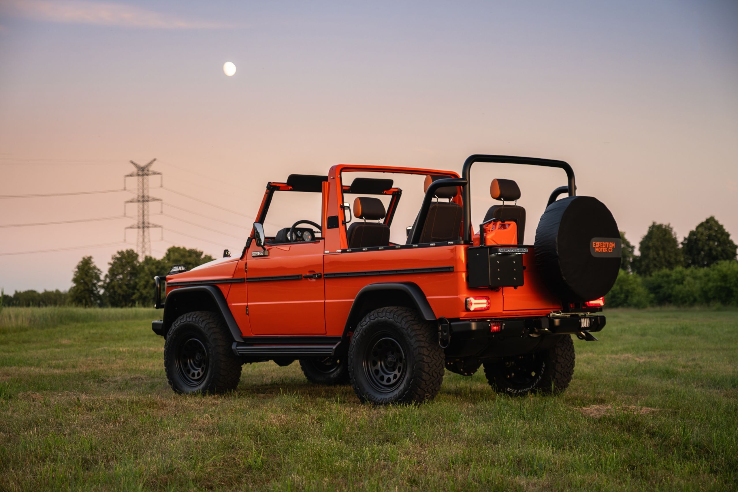 Mercedes G-Wagen Magma Orange - 04