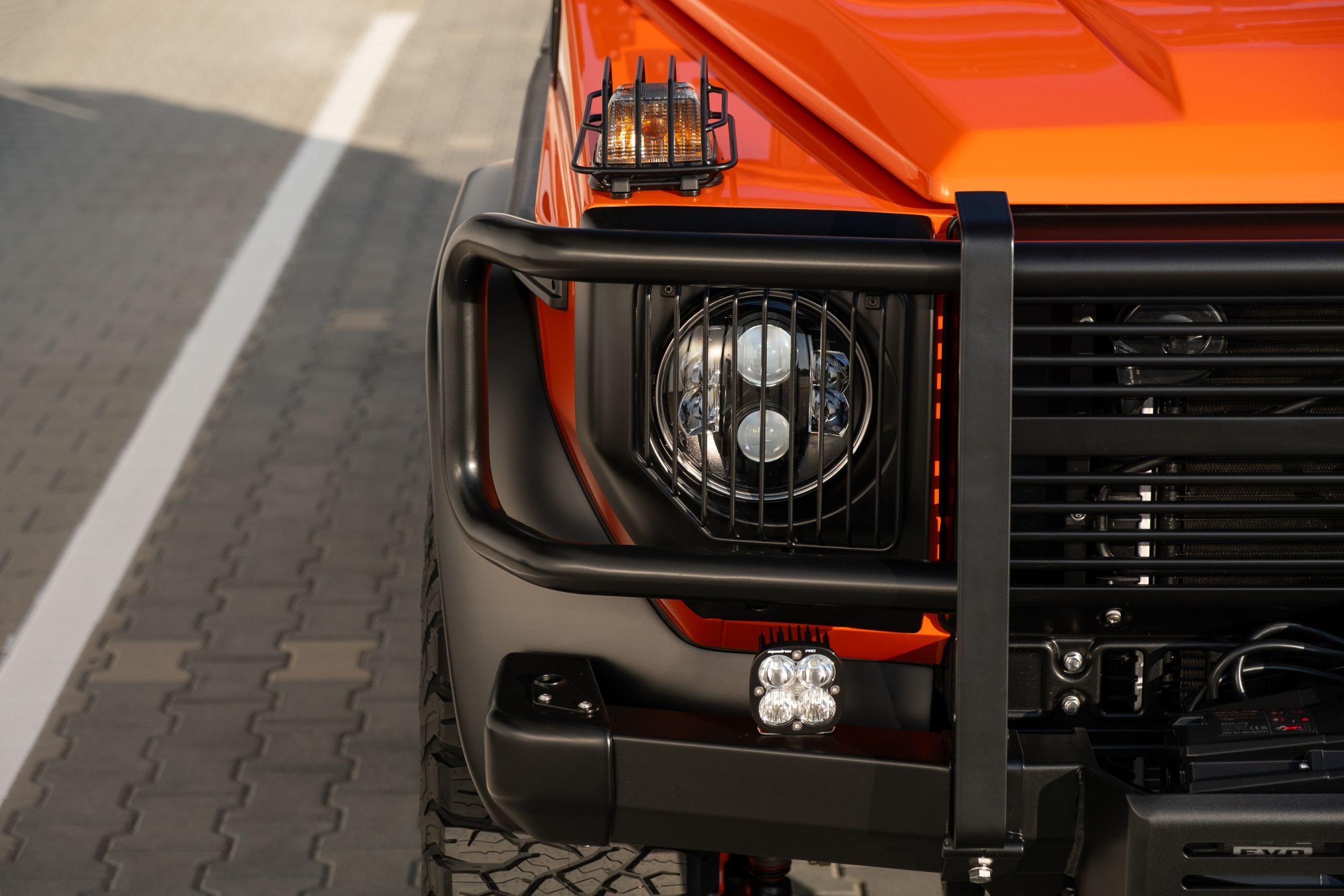 Mercedes G-Wagen Magma Orange - 06