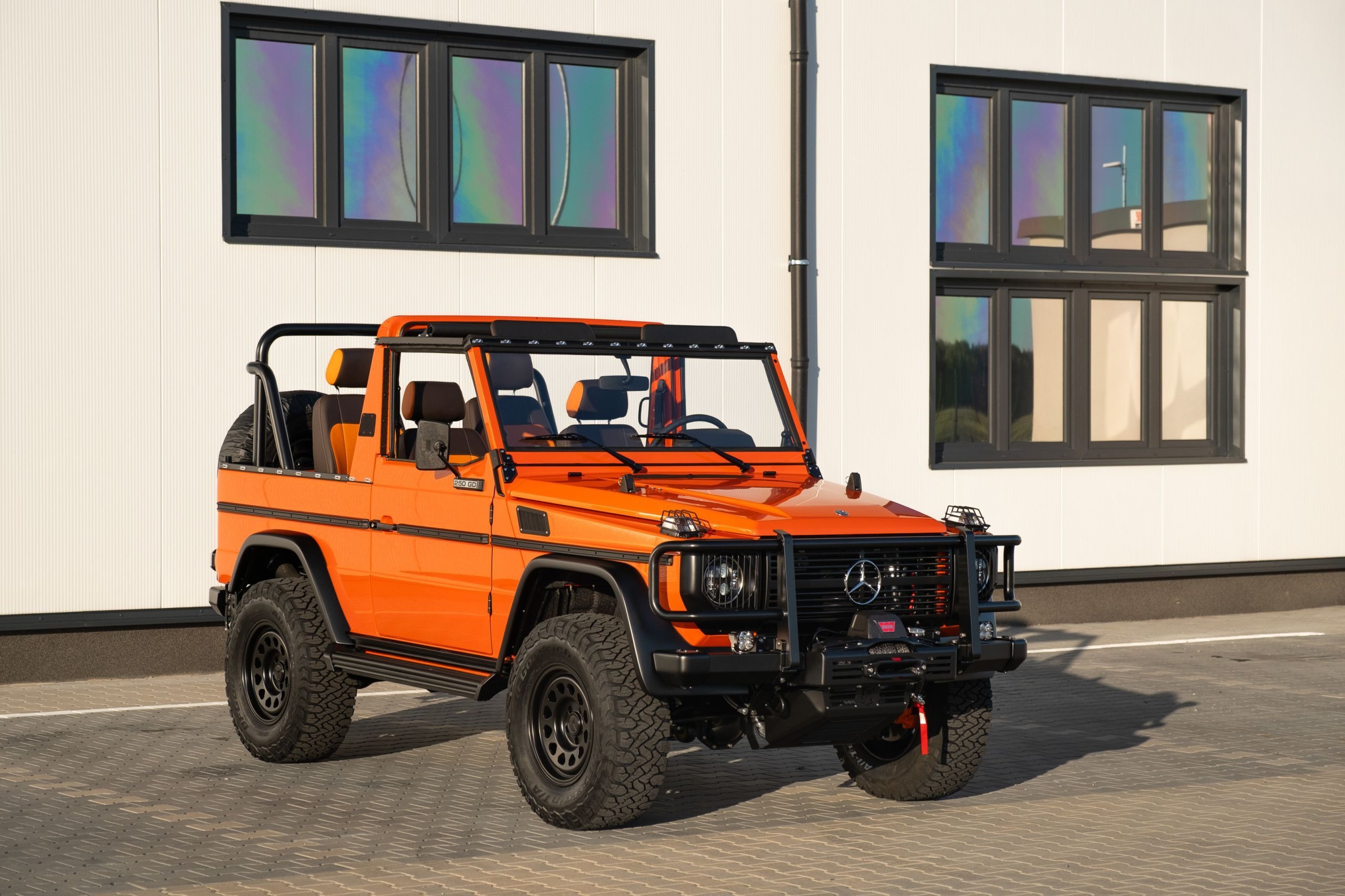 Mercedes G-Wagen Magma Orange - 07