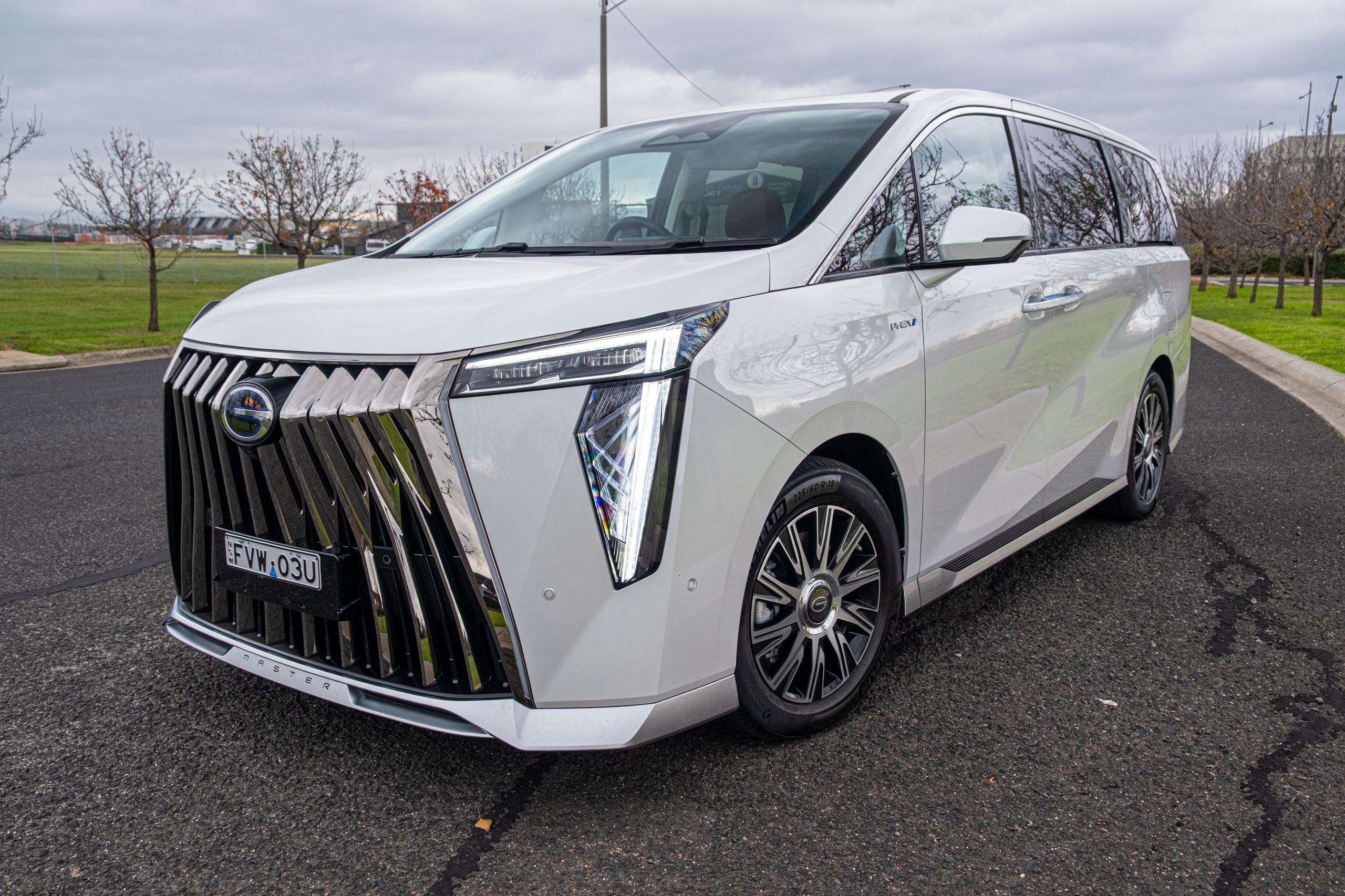 GAC M8 PHEV Review - 01
