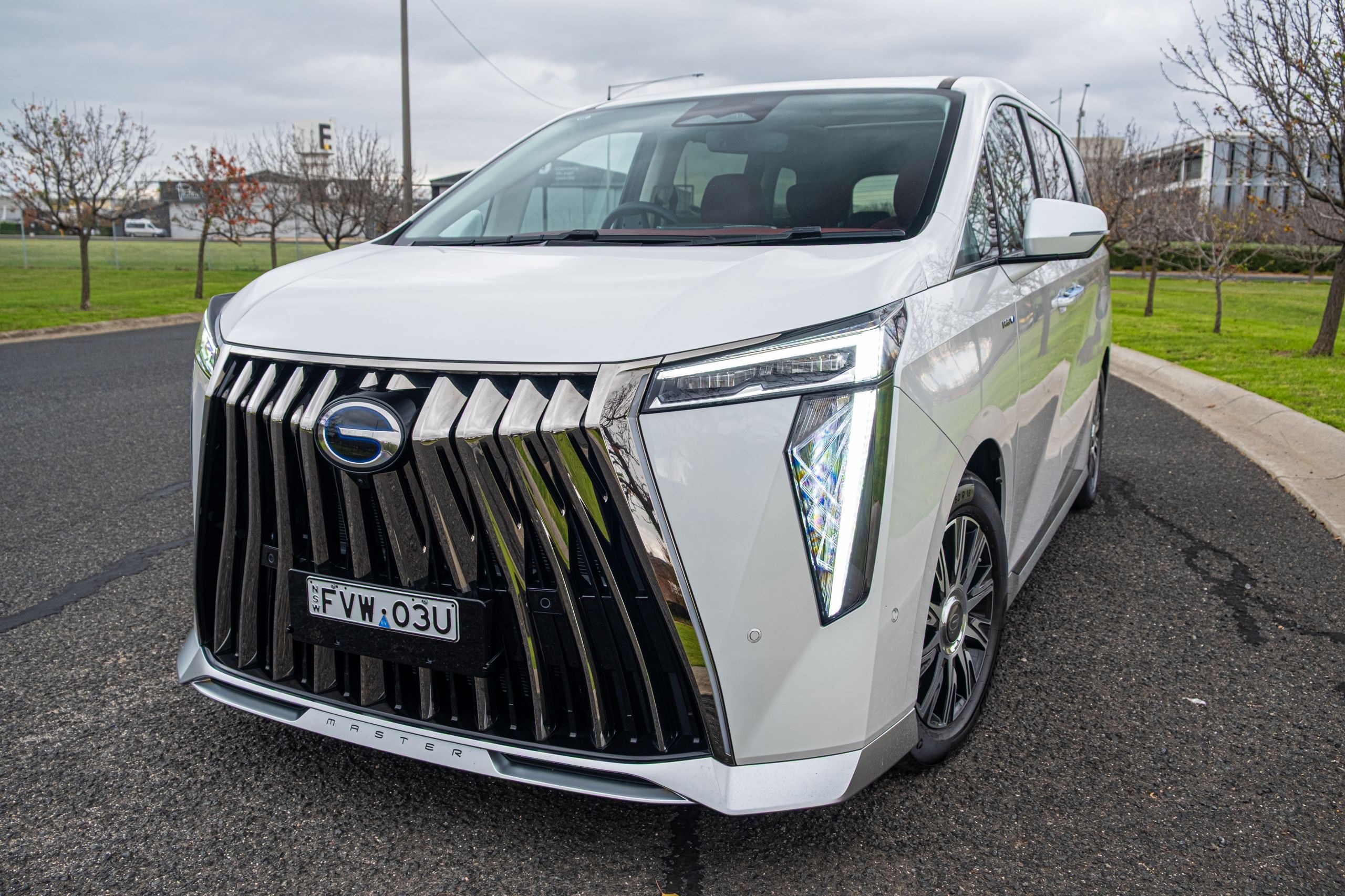 GAC M8 PHEV Review - 03