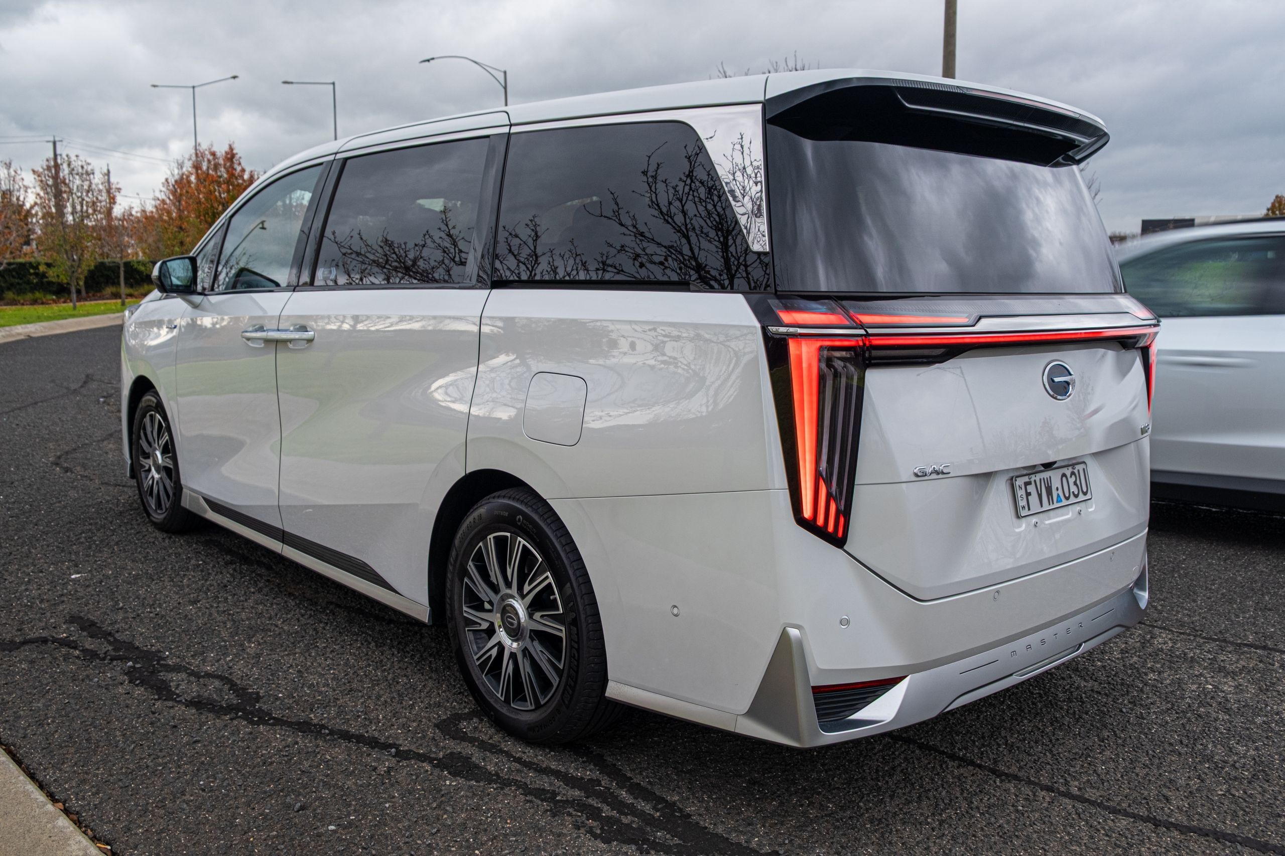 GAC M8 PHEV Review - 23