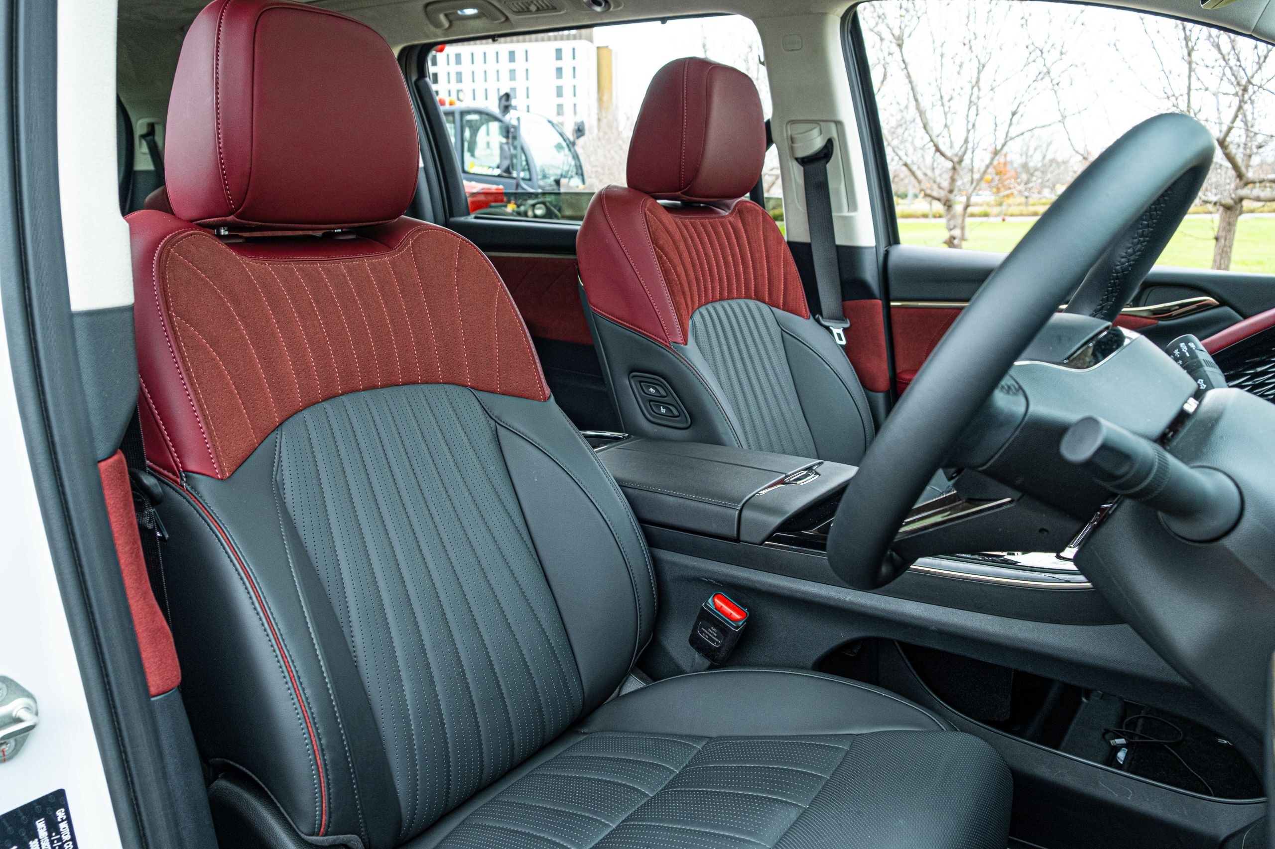 GAC M8 PHEV Review - 42