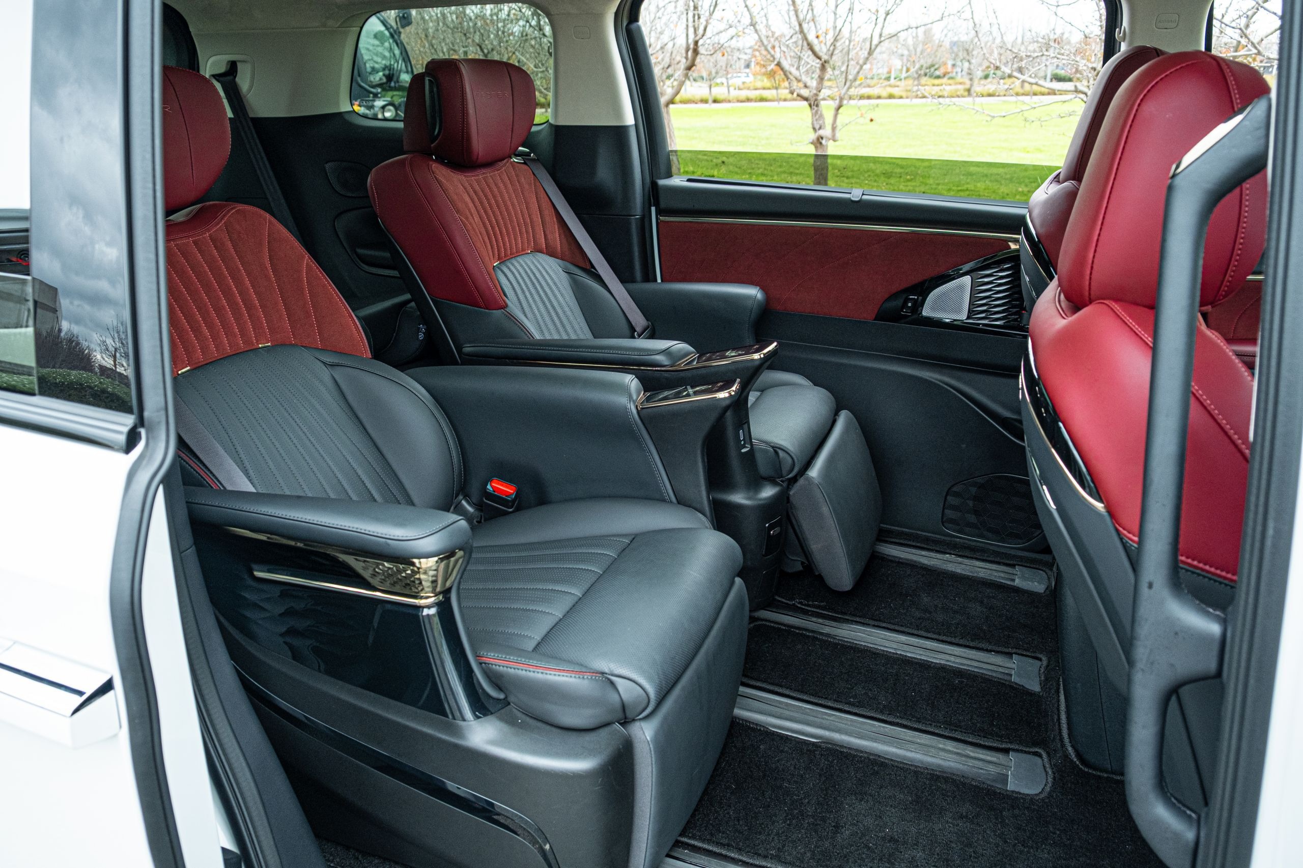 GAC M8 PHEV Review - 45
