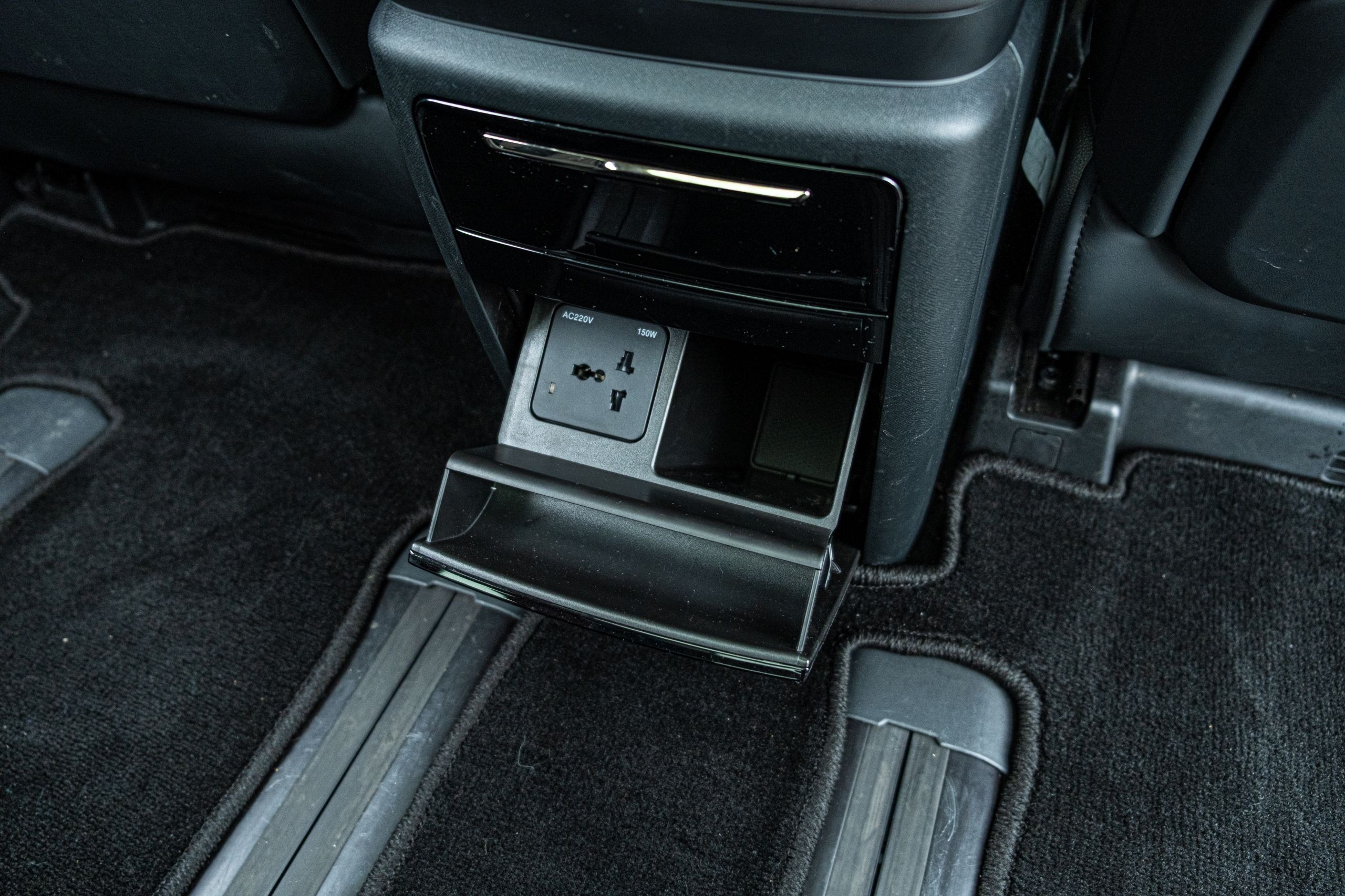 GAC M8 PHEV Review - 59