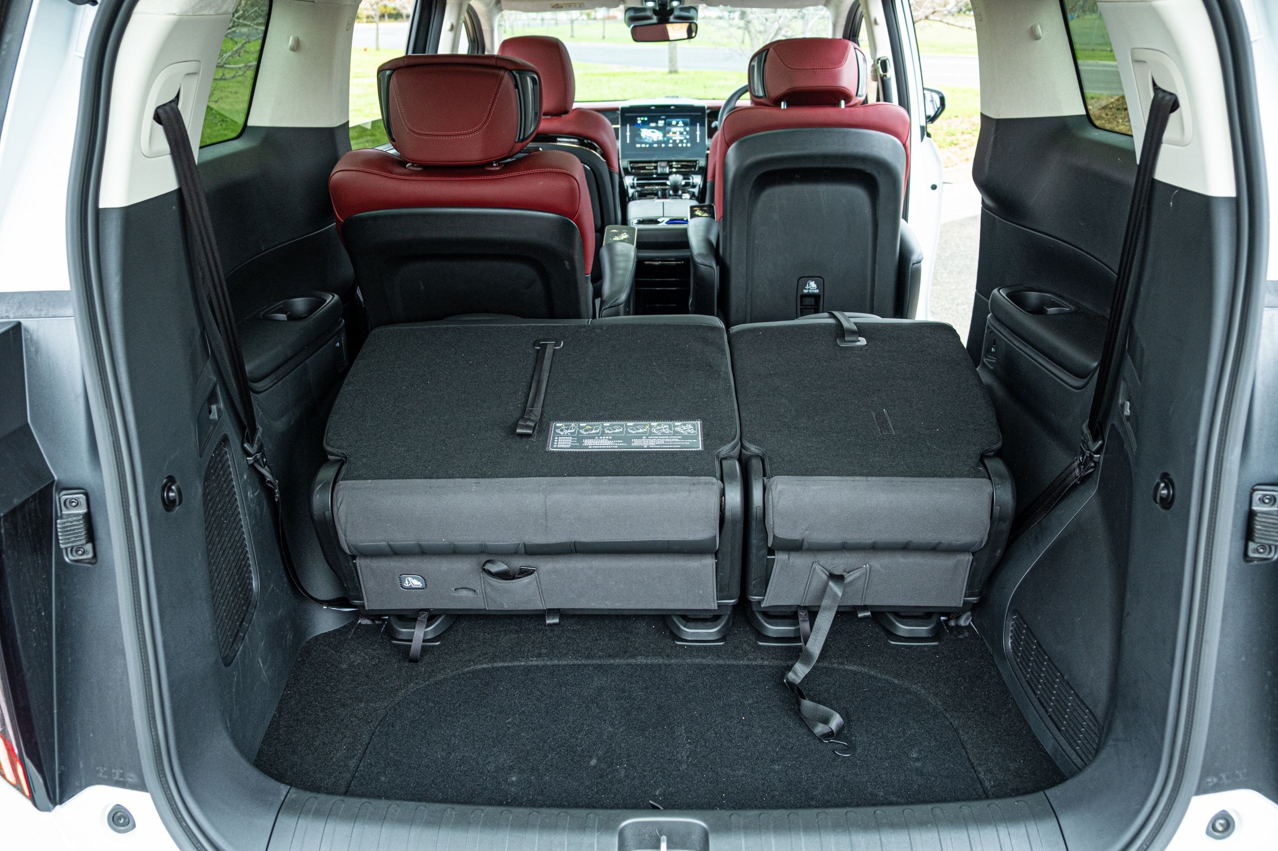 GAC M8 PHEV Review - 64