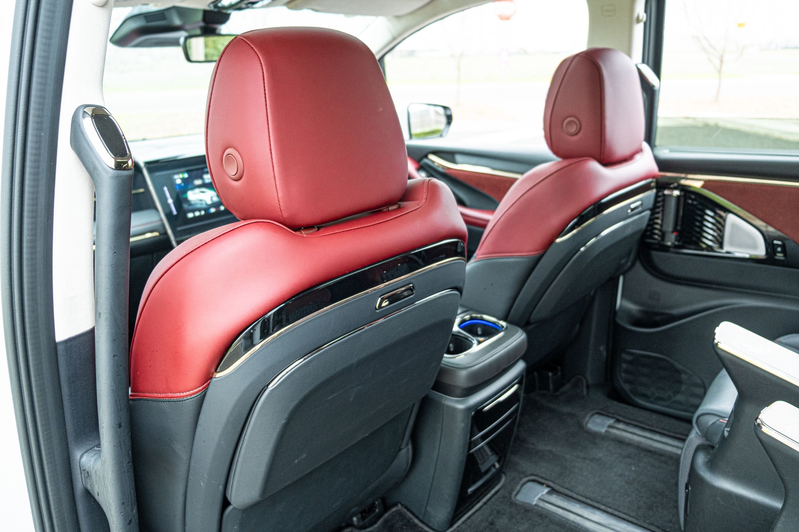 GAC M8 PHEV Review - 70