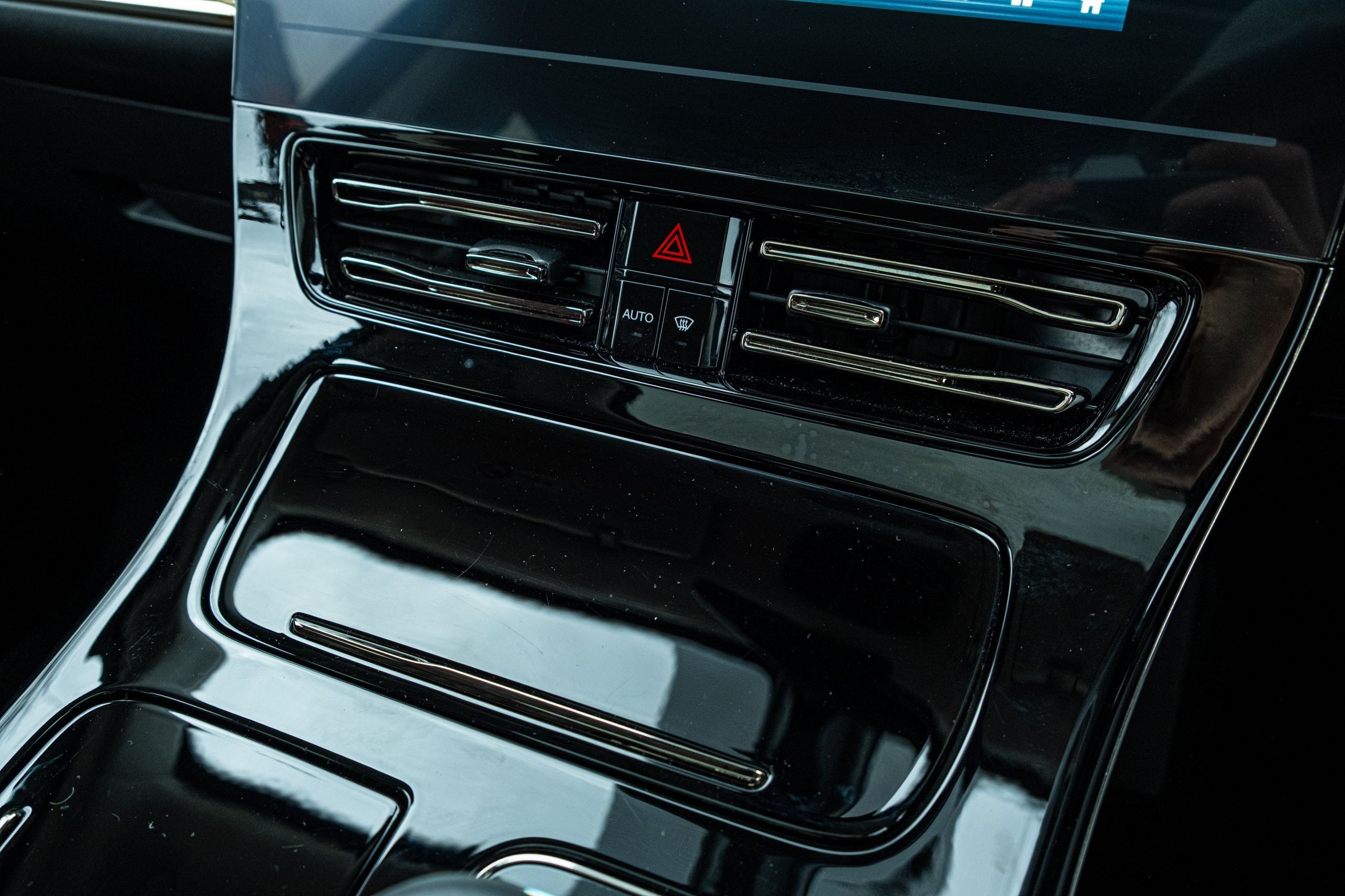 GAC M8 PHEV Review - 94