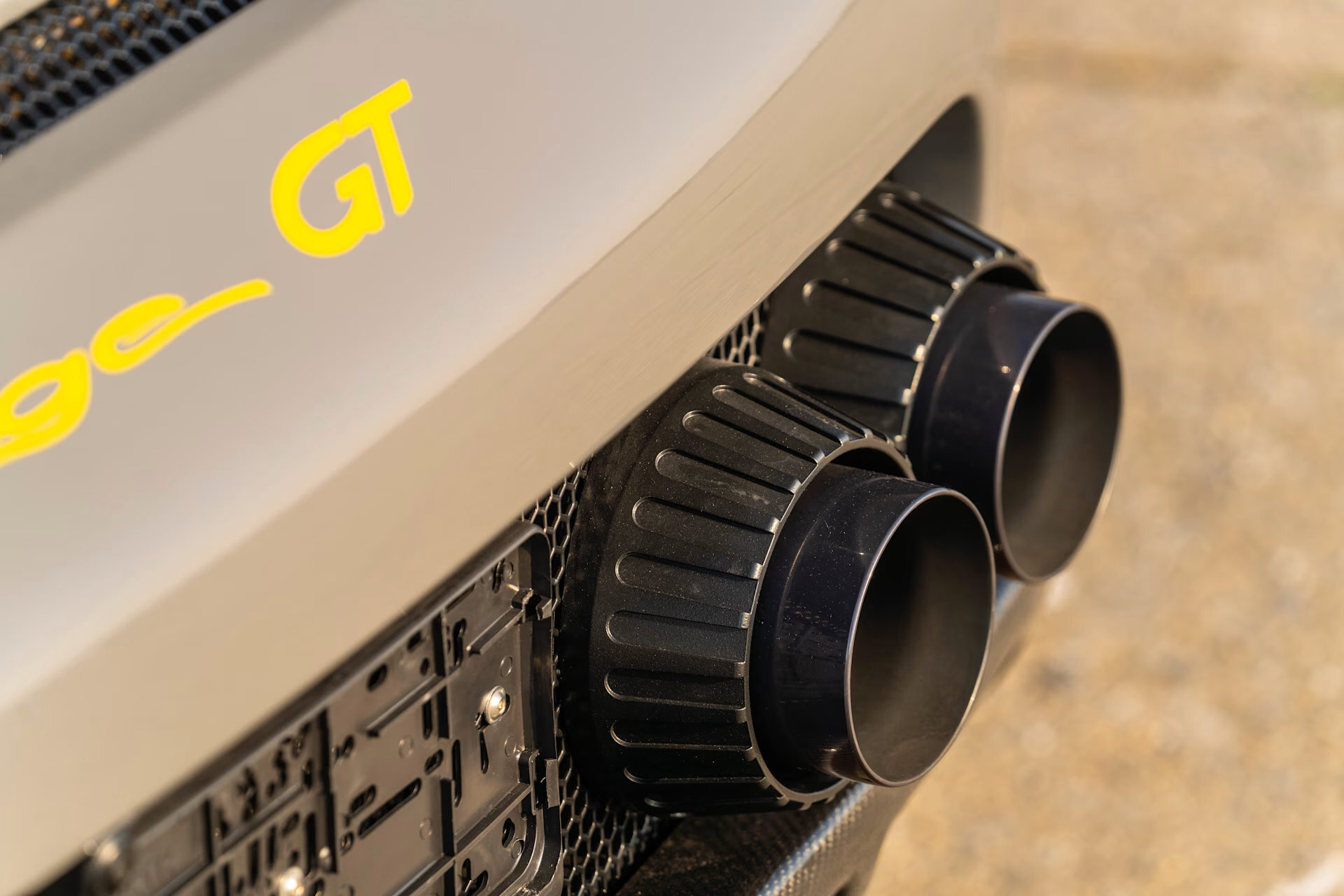 2004 Gemballa Mirage GT Auction USA - 7_result