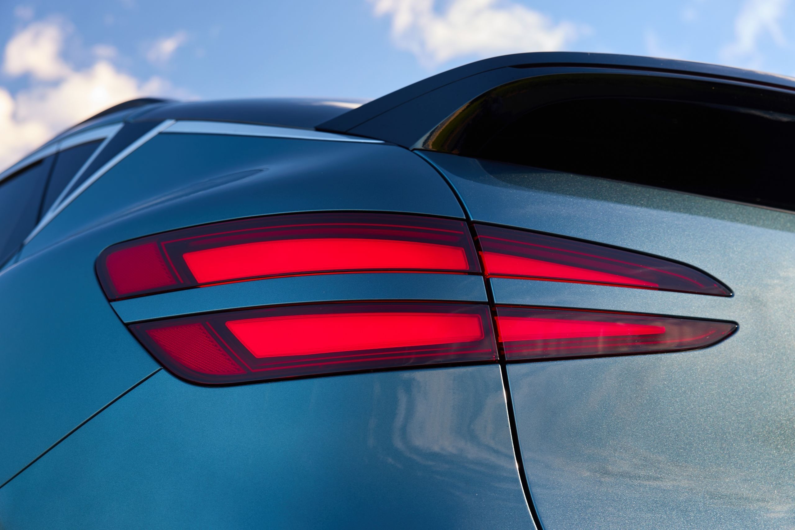 2027 Genesis GV60 RWD Review - 14