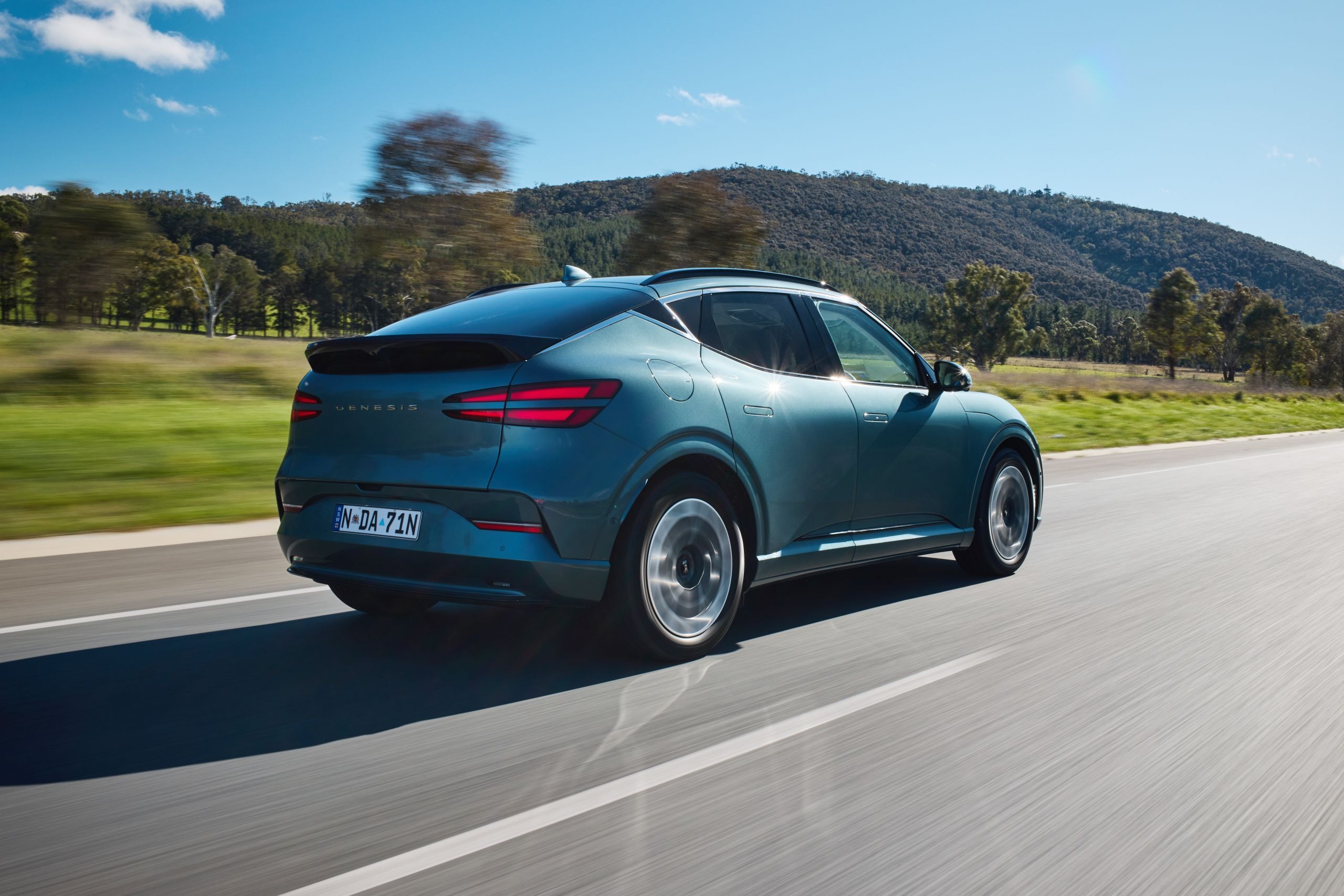2027 Genesis GV60 RWD Review - 18