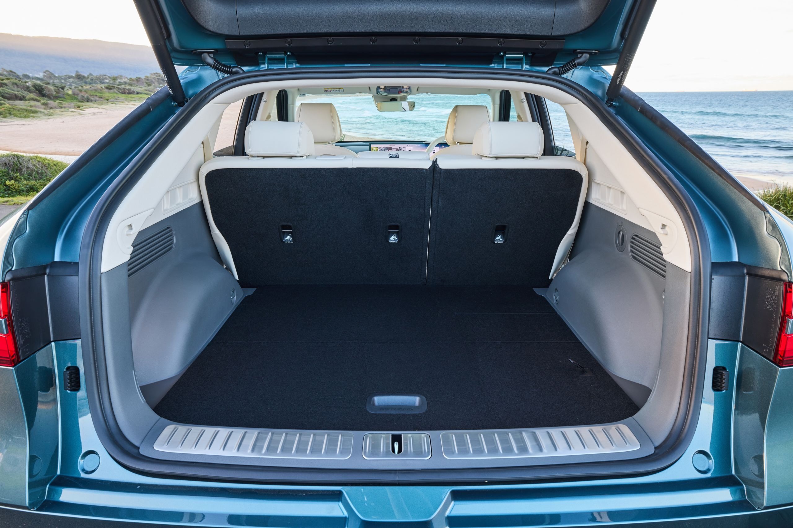 2027 Genesis GV60 RWD Review - 41