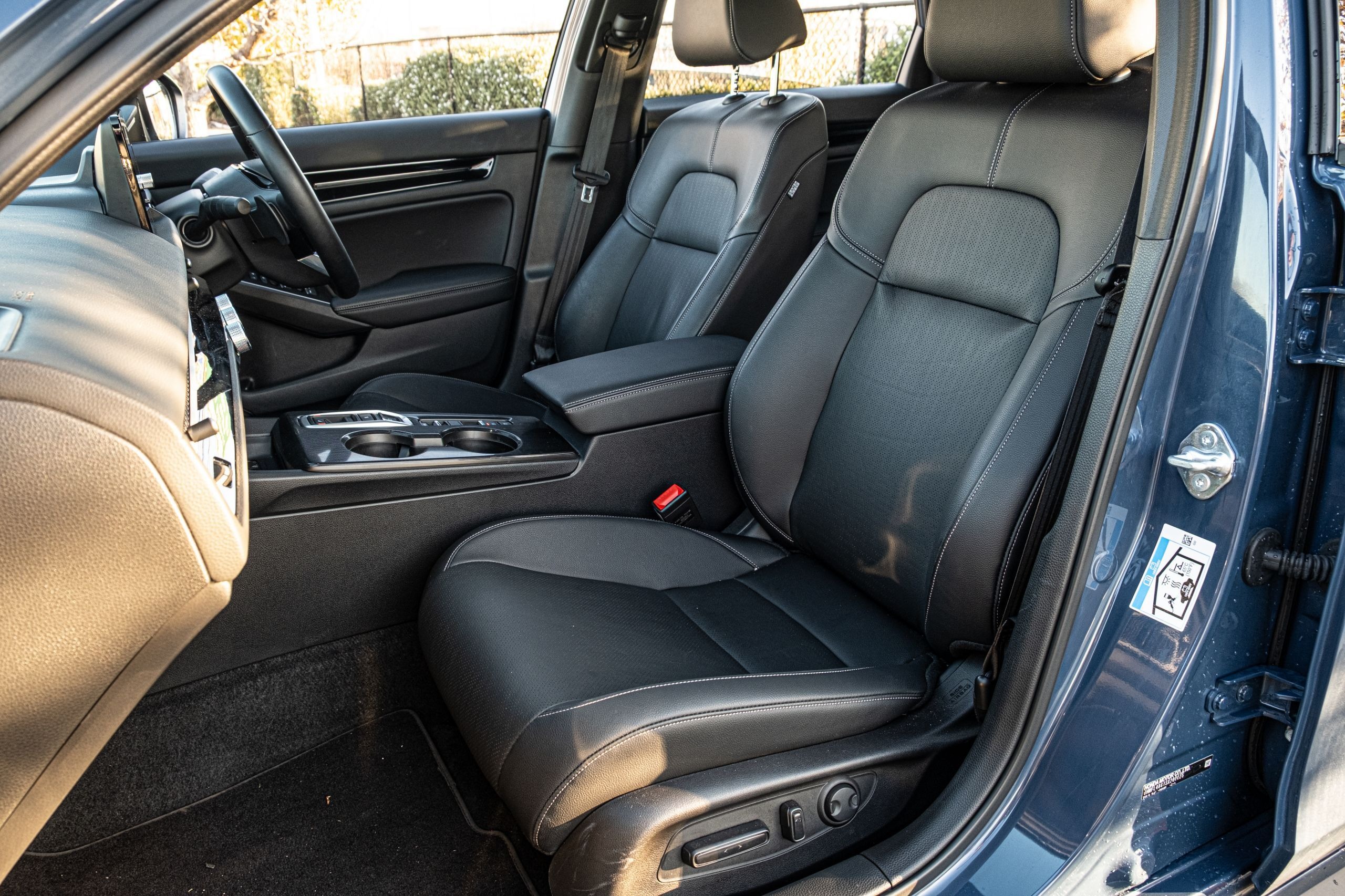 Honda Civic e HEV LX Review - 46