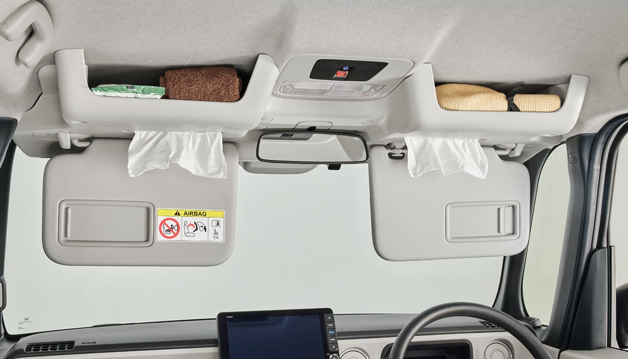 Honda N-Box - Honda Access - Interior (10)
