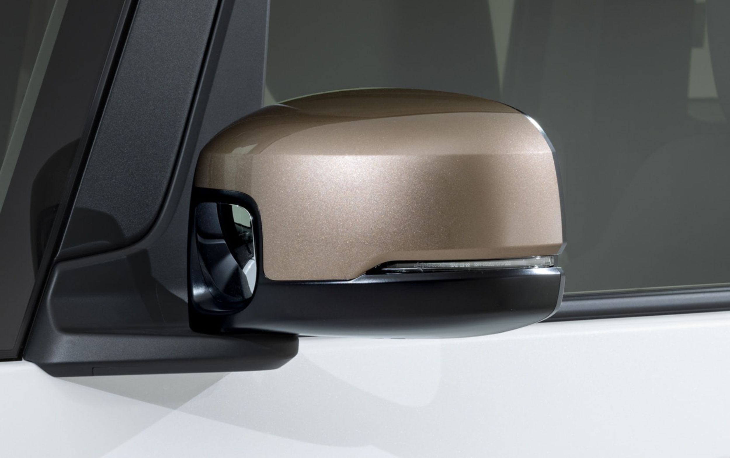 Honda N-Box - Honda Access - Modern Casual Style (5)