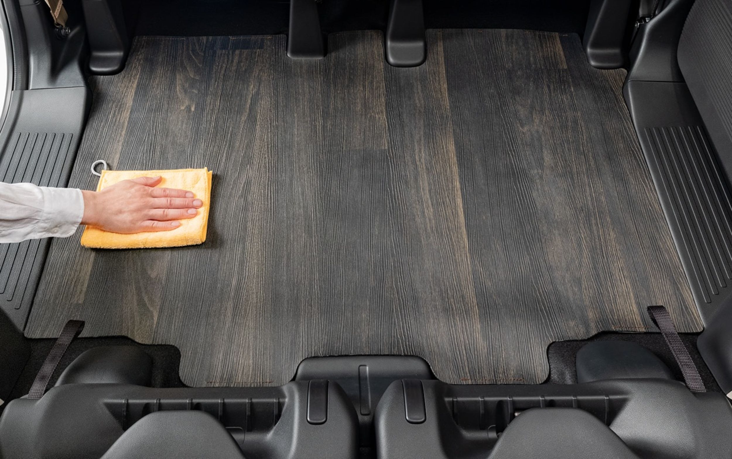 Honda N-Box - Honda Access - Modern Casual Style (7)