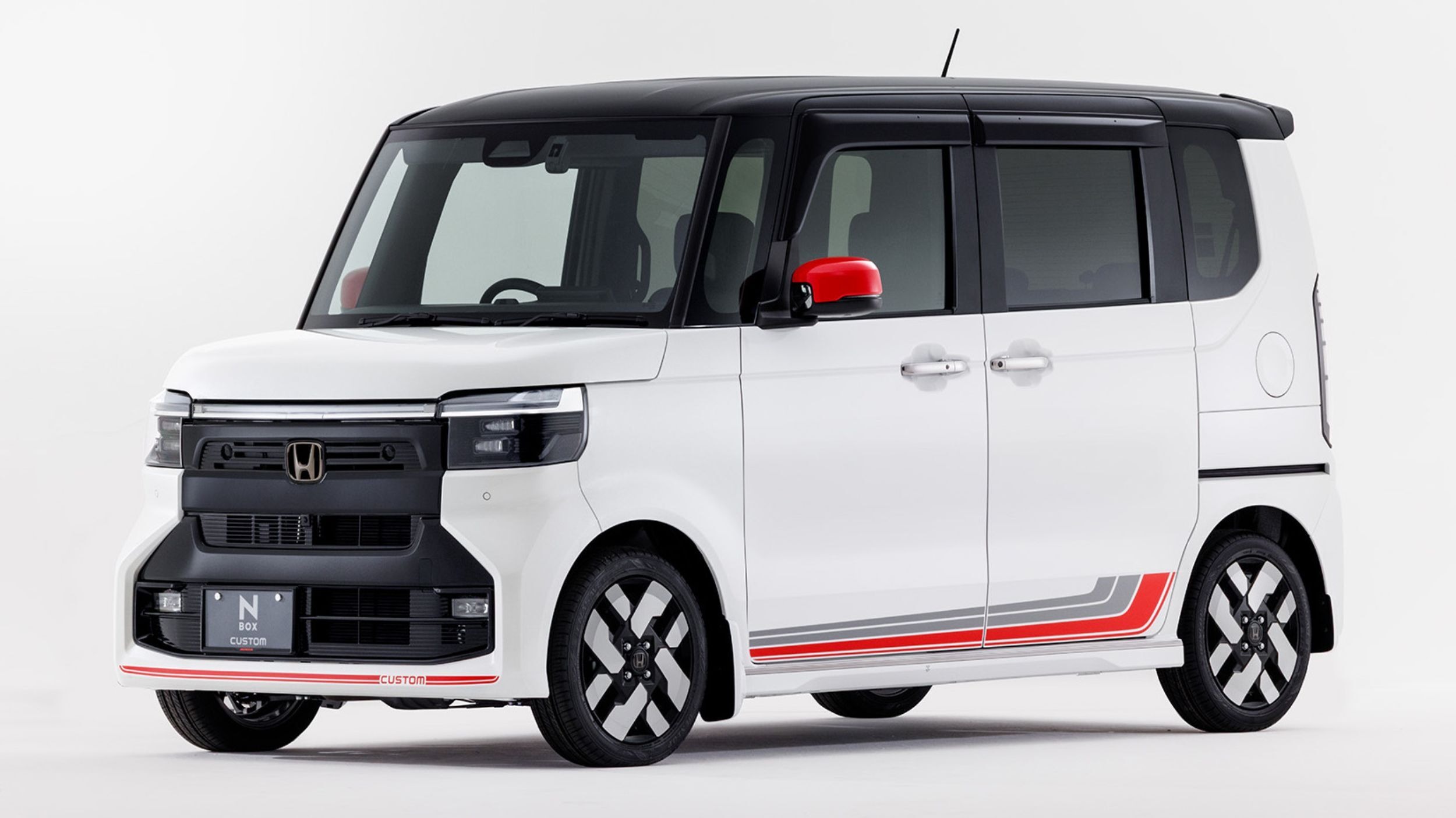 Honda N-Box - Honda Access - Sporty Style (6)
