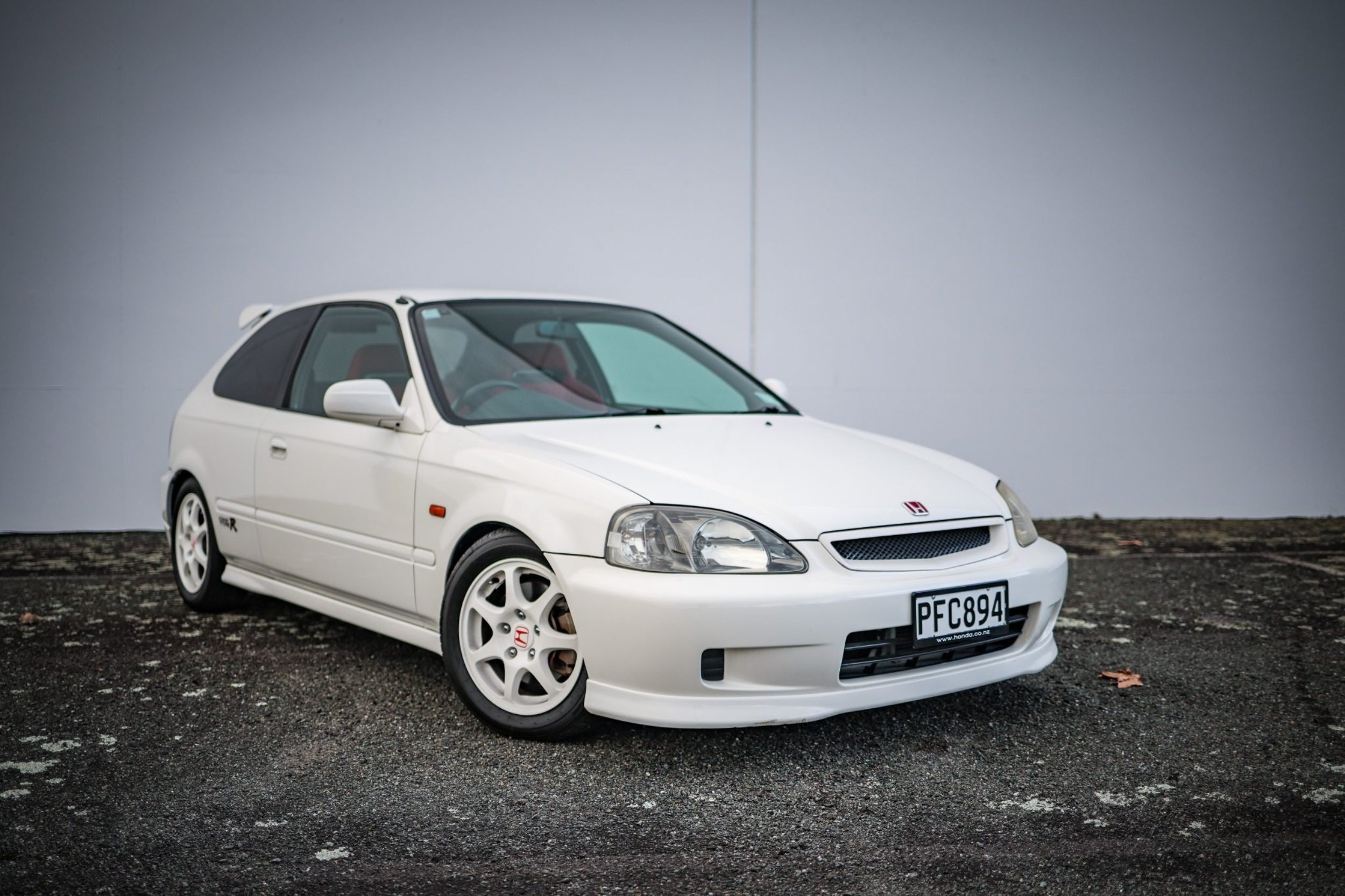 2000 Honda Civic Type R (2)