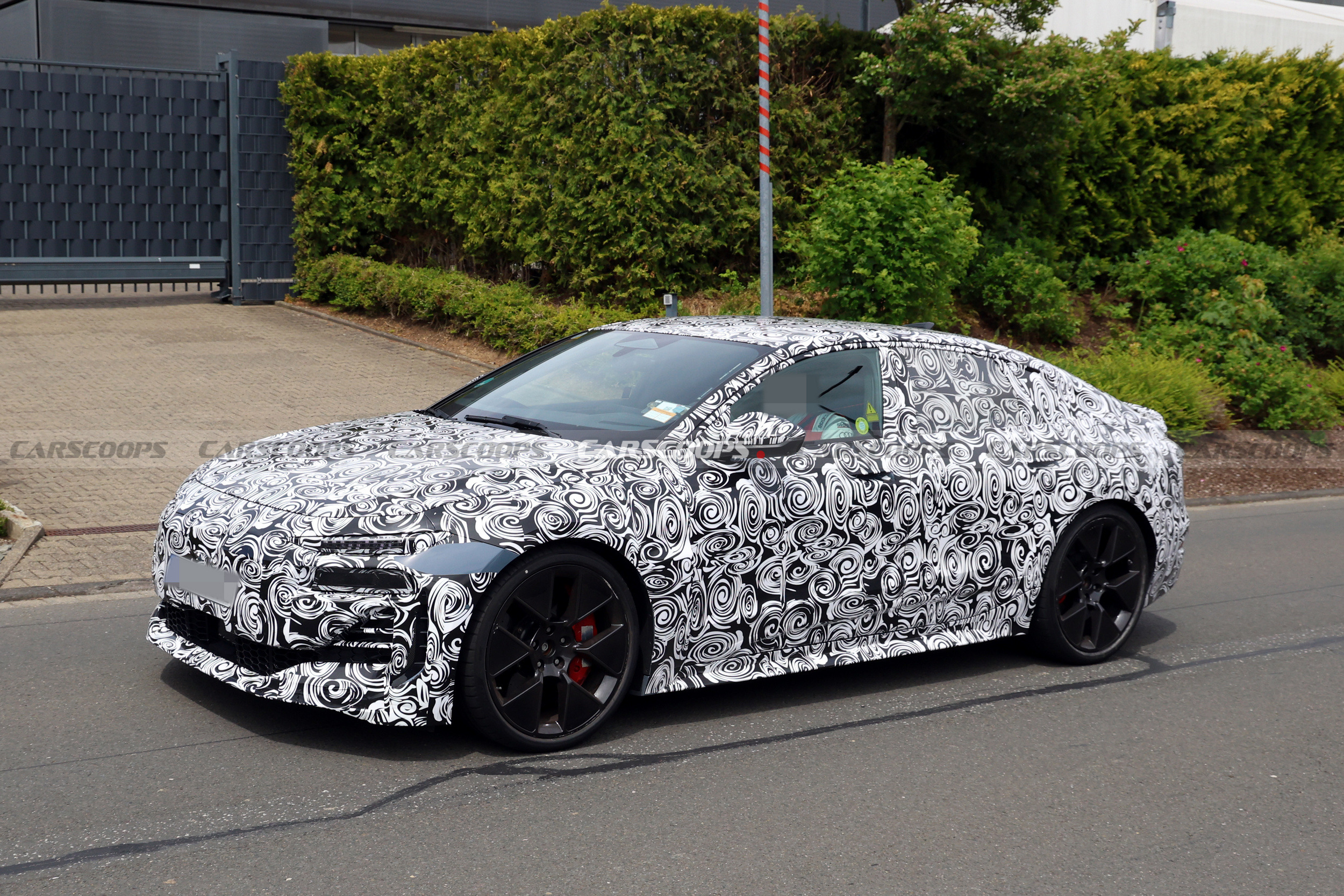 Audi S6 e-tron performance 717 105