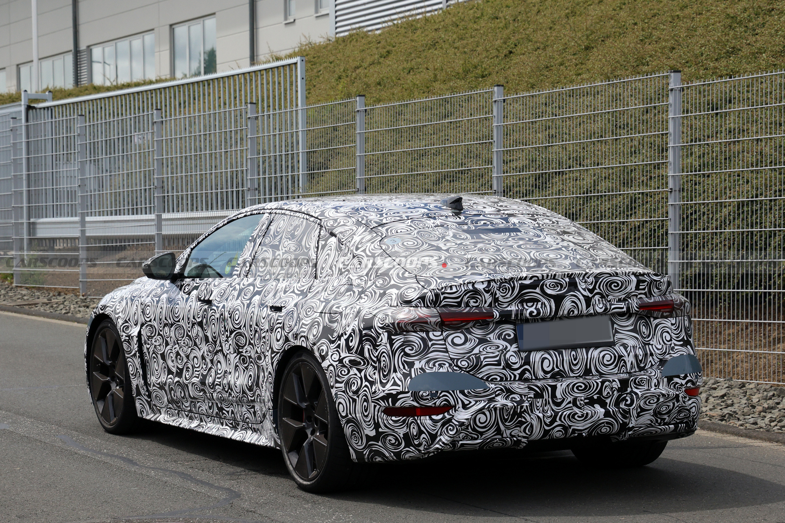 Audi S6 e-tron performance 717 109