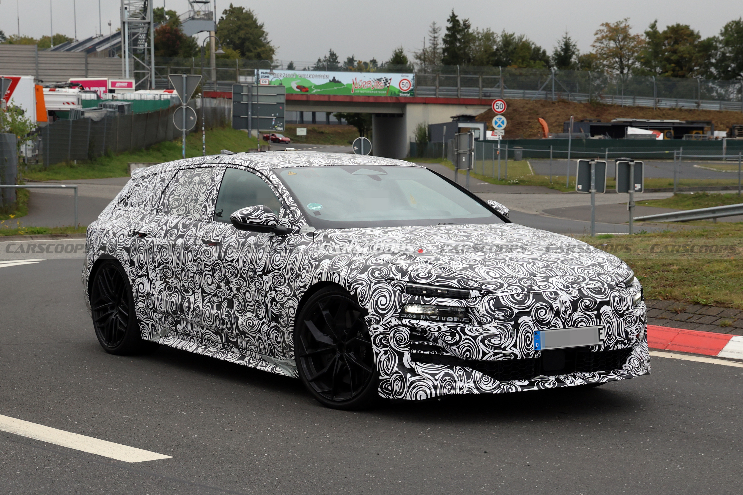 Audi S6 e-tron performance 717 117