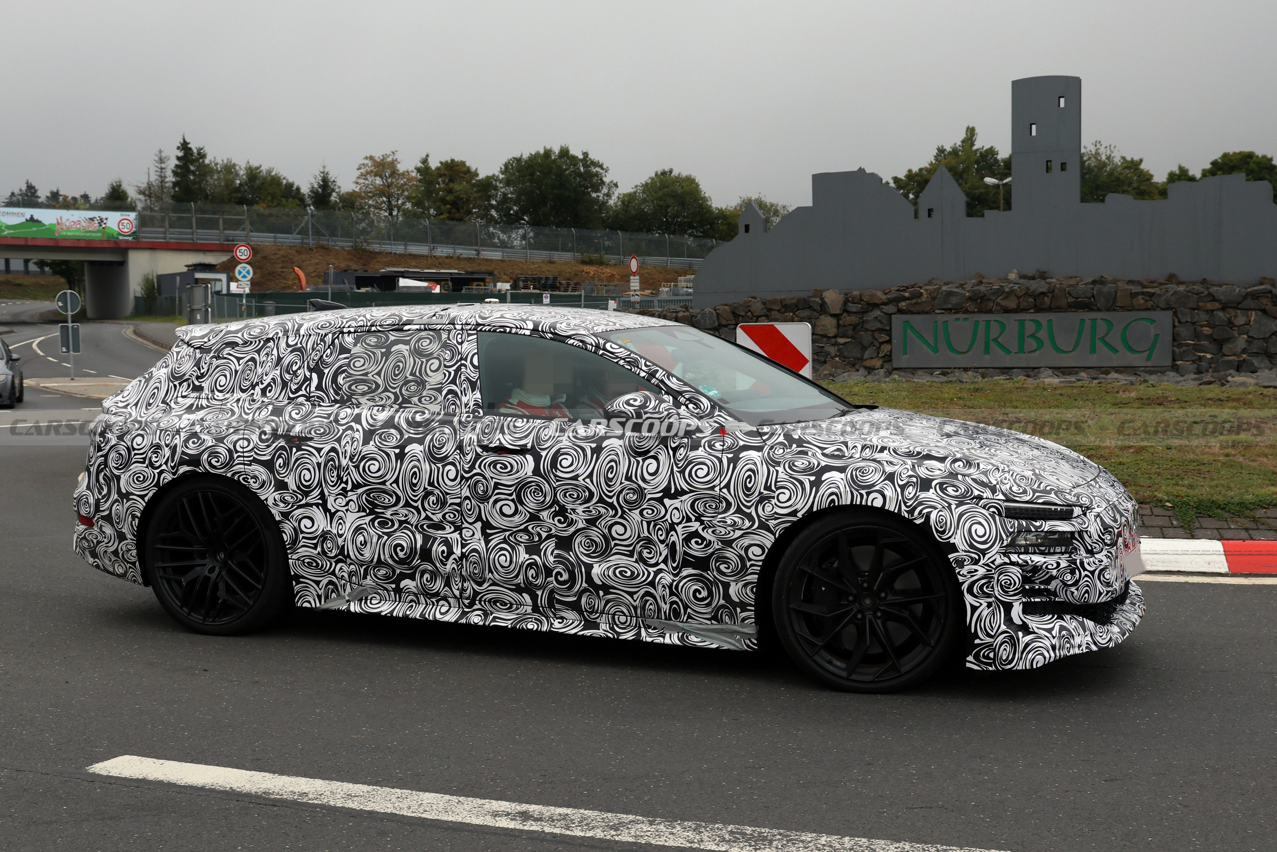 Audi S6 e-tron performance 717 119