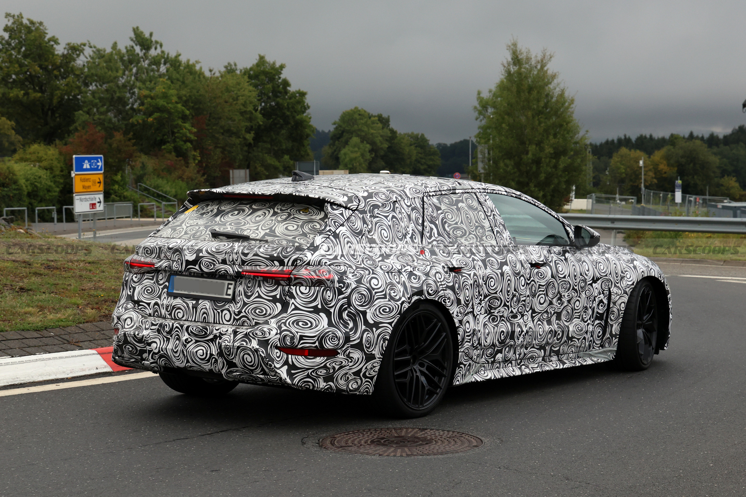 Audi S6 e-tron performance 717 123