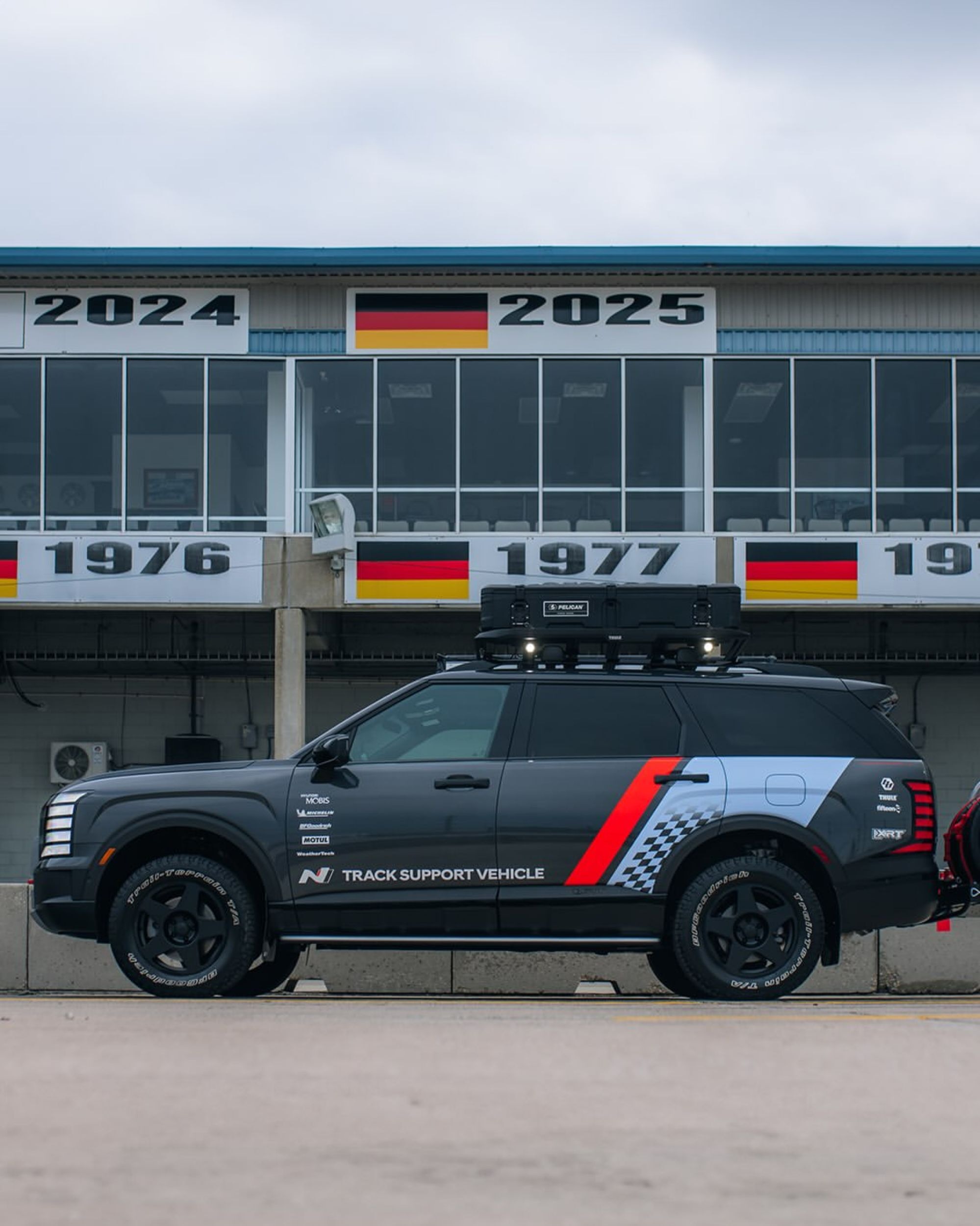 Hyundai Palisade XRT - N Track Support Vehicle (4)