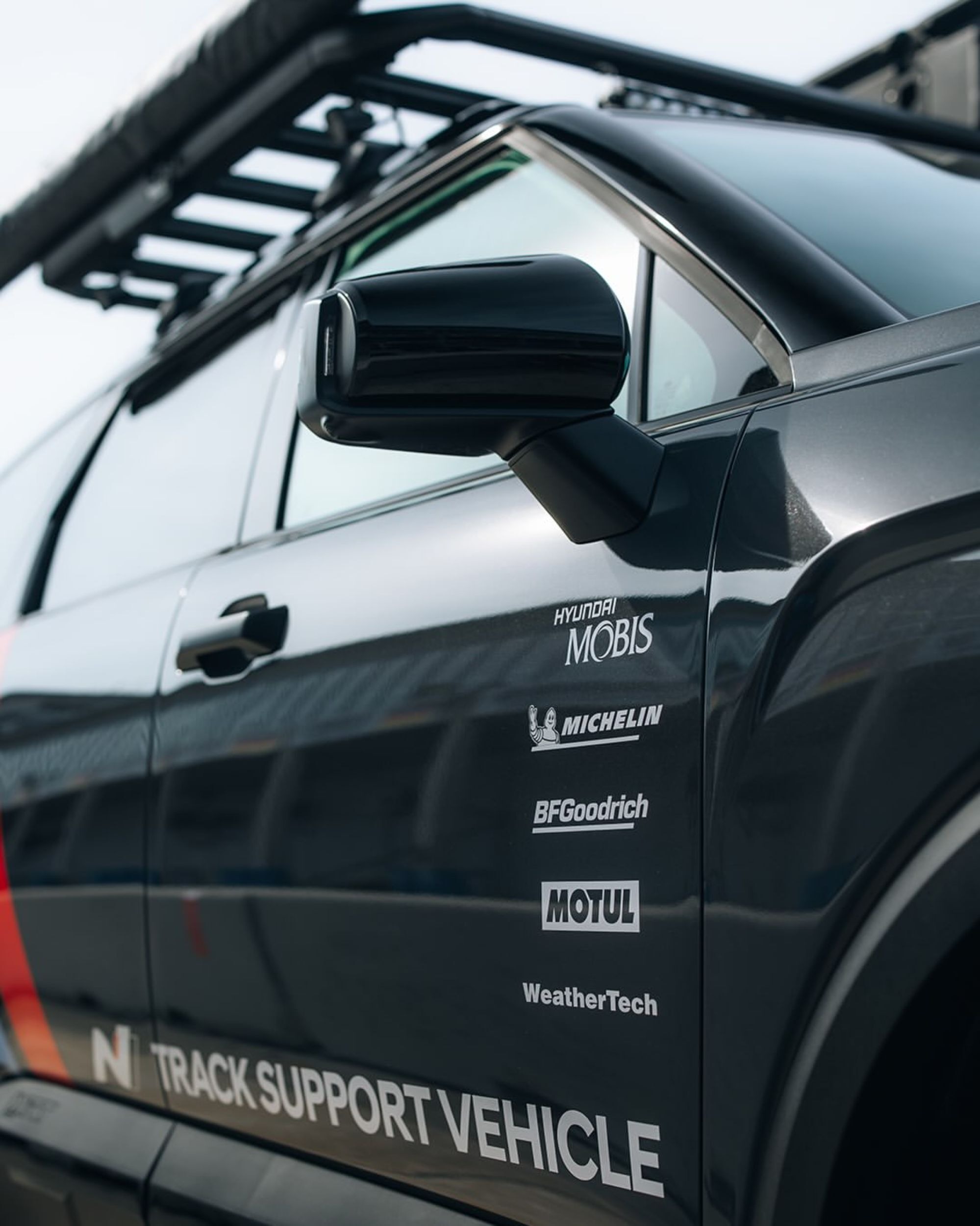 Hyundai Palisade XRT - N Track Support Vehicle (7)