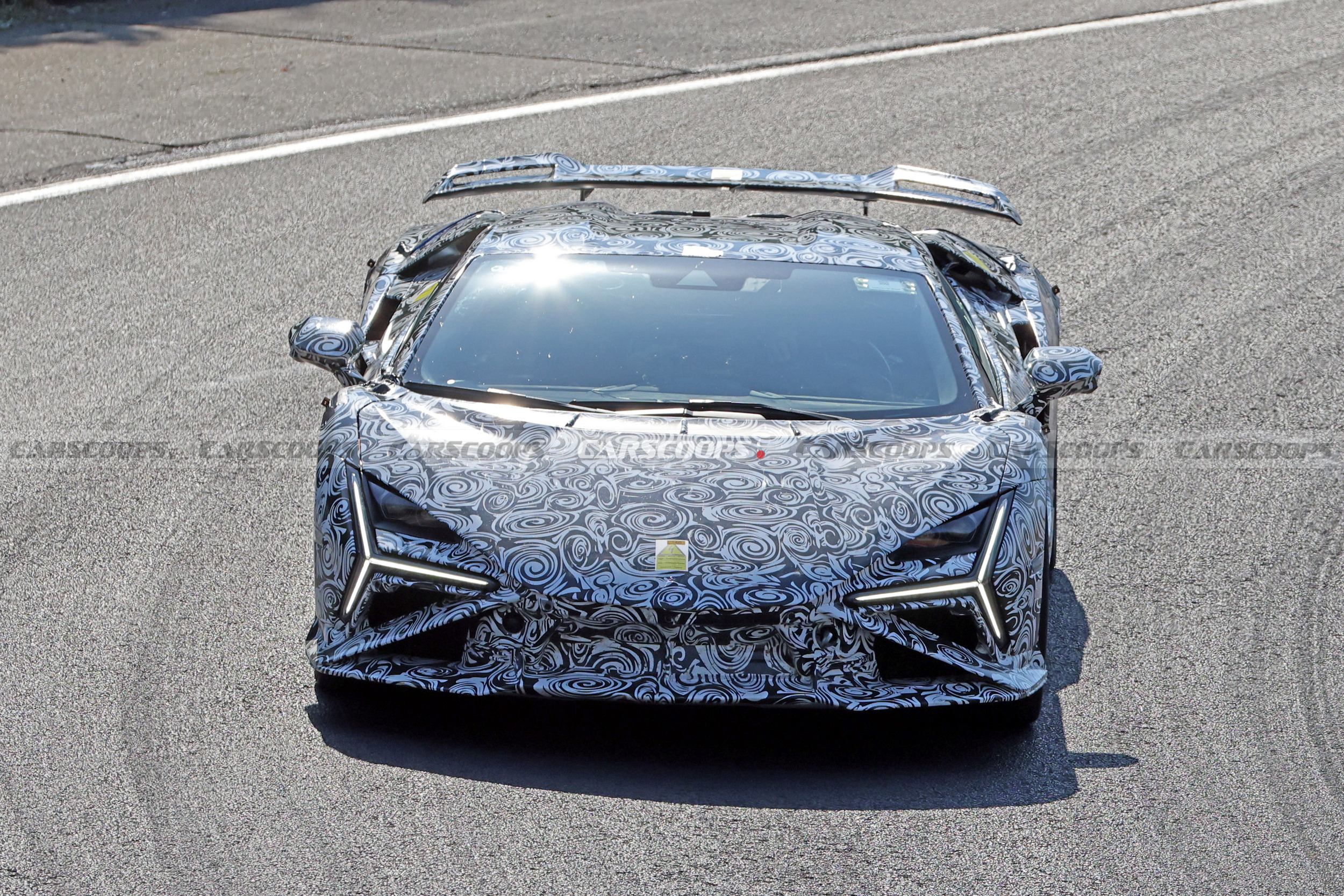 Lamborghini Revuelto SV 723 2