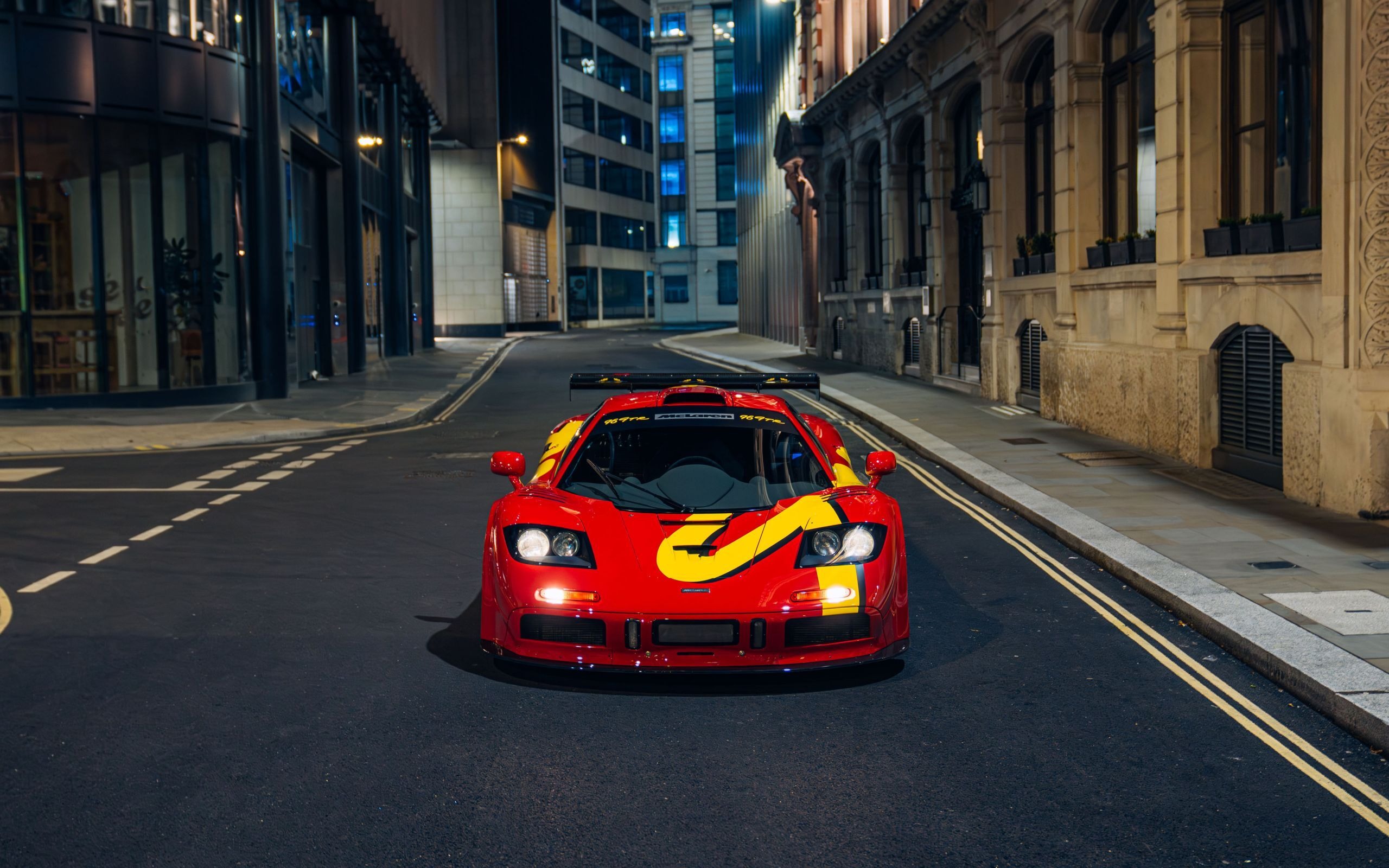 McLaren F1 GTR Auction RM Sothebys - 05