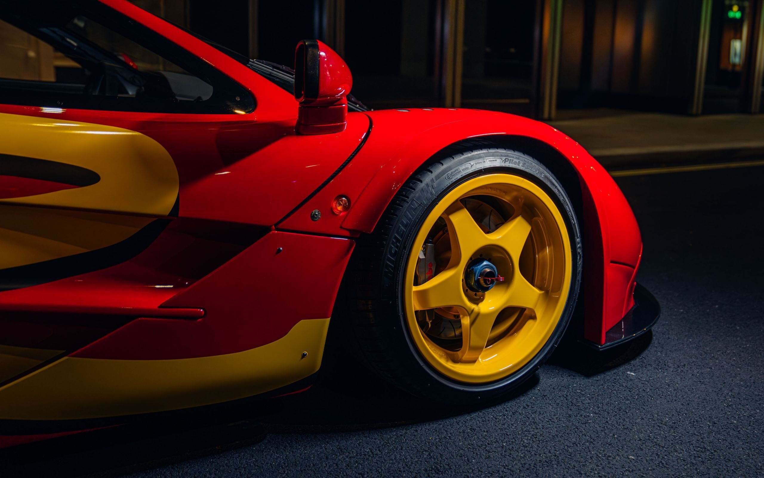 McLaren F1 GTR Auction RM Sothebys - 11