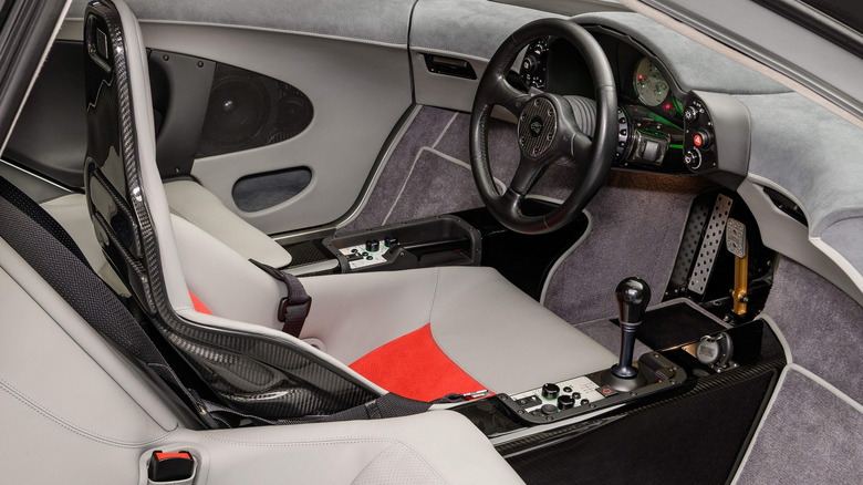 McLaren-F1-1993-Interior.af58c4f0