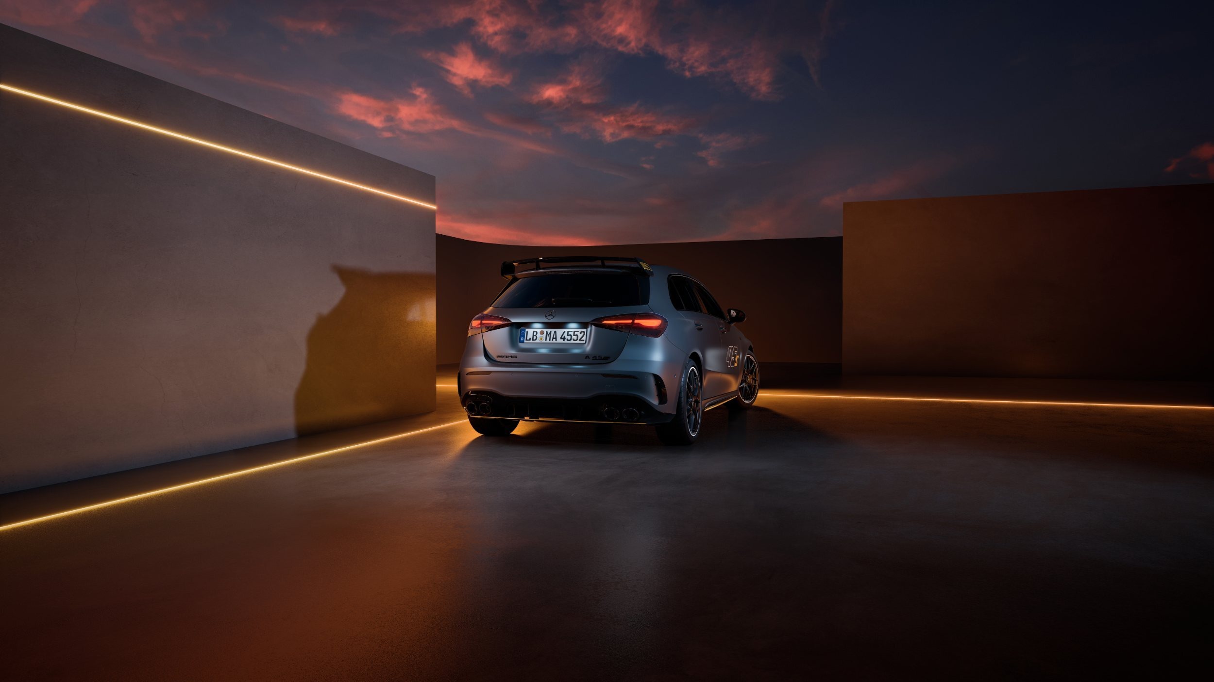 Mercedes-AMG A 45 S 4MATIC+ Final Edition (2)