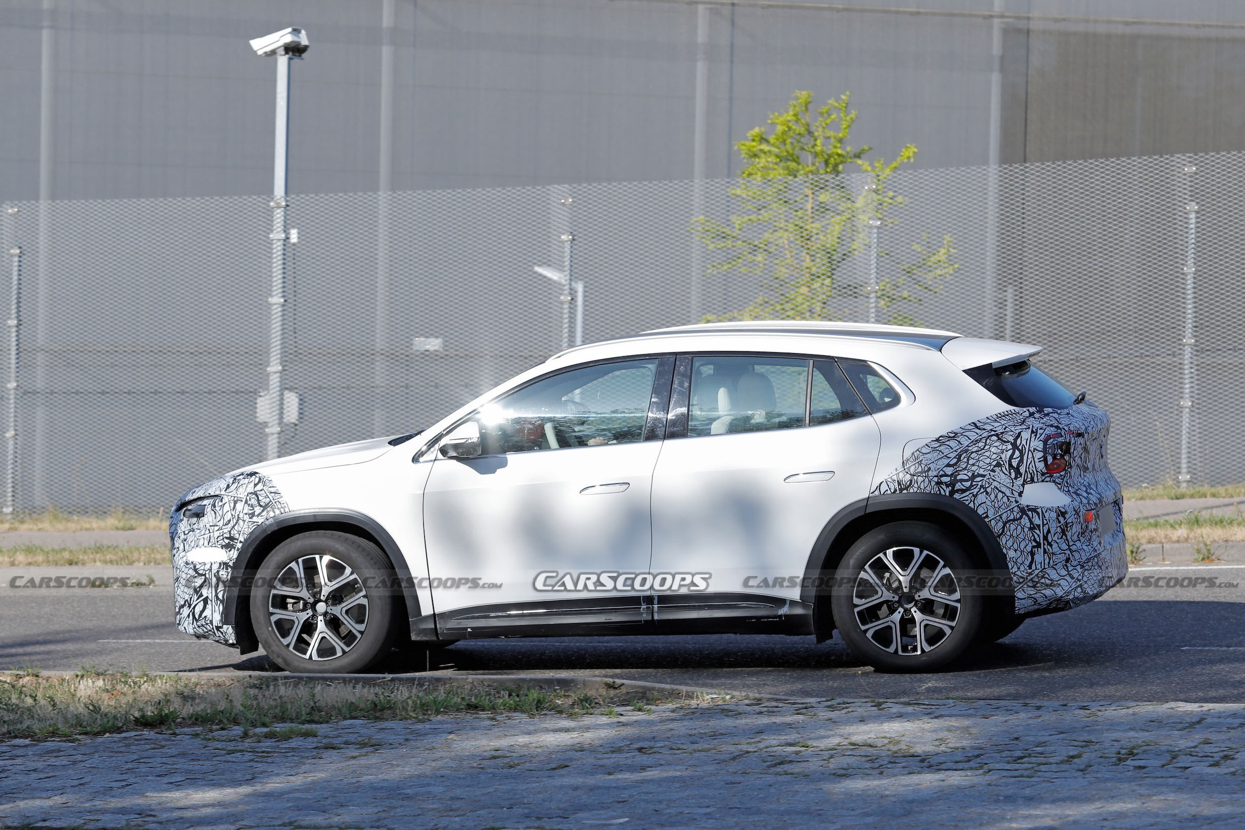 Mercedes GLA EQ spy shots 00006