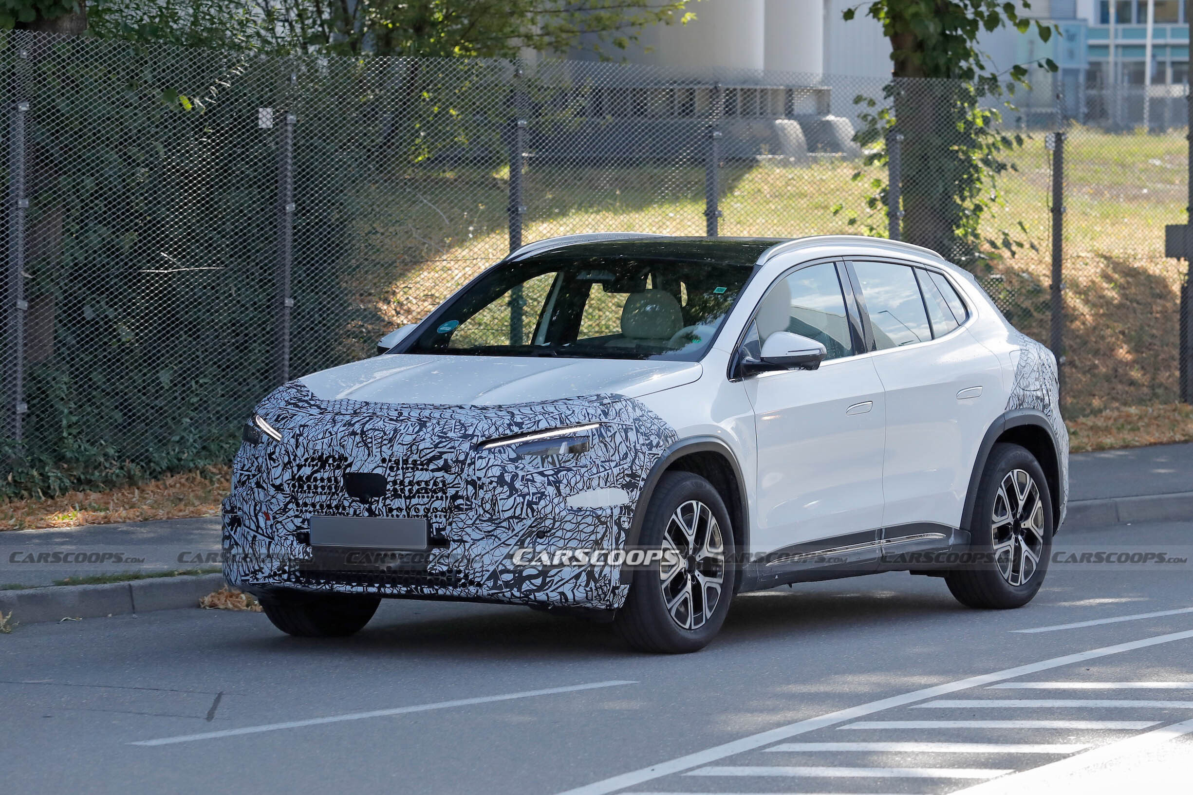Mercedes GLA EQ spy shots 00013