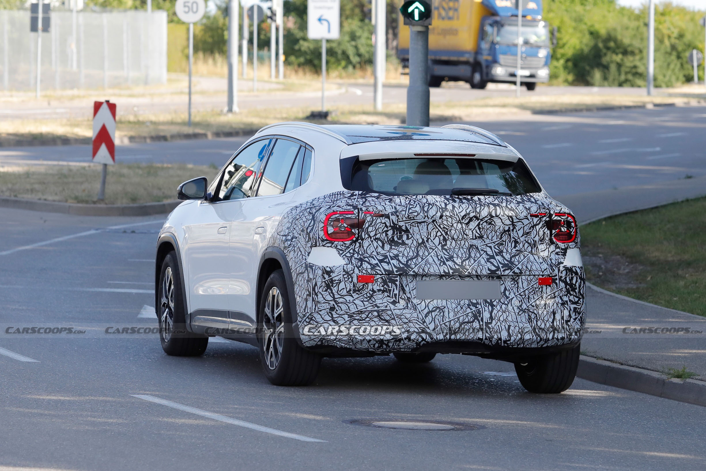 Mercedes GLA EQ spy shots 00018