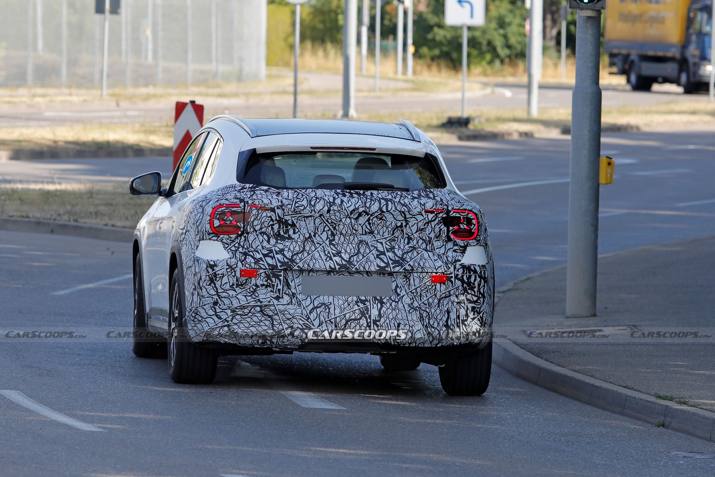 Mercedes GLA EQ spy shots 00019