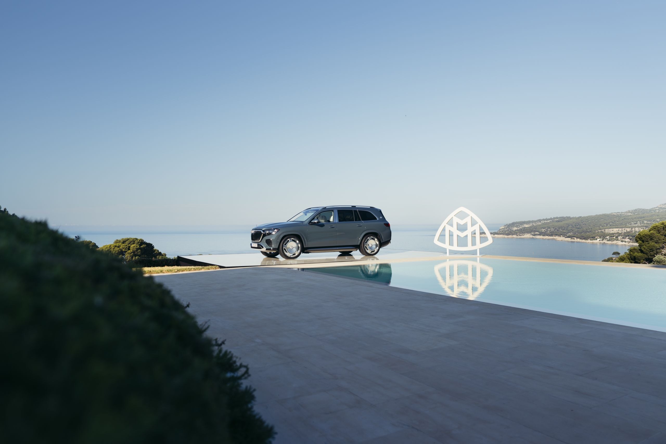 2026 Mercedes-Maybach GLS 680 - 01